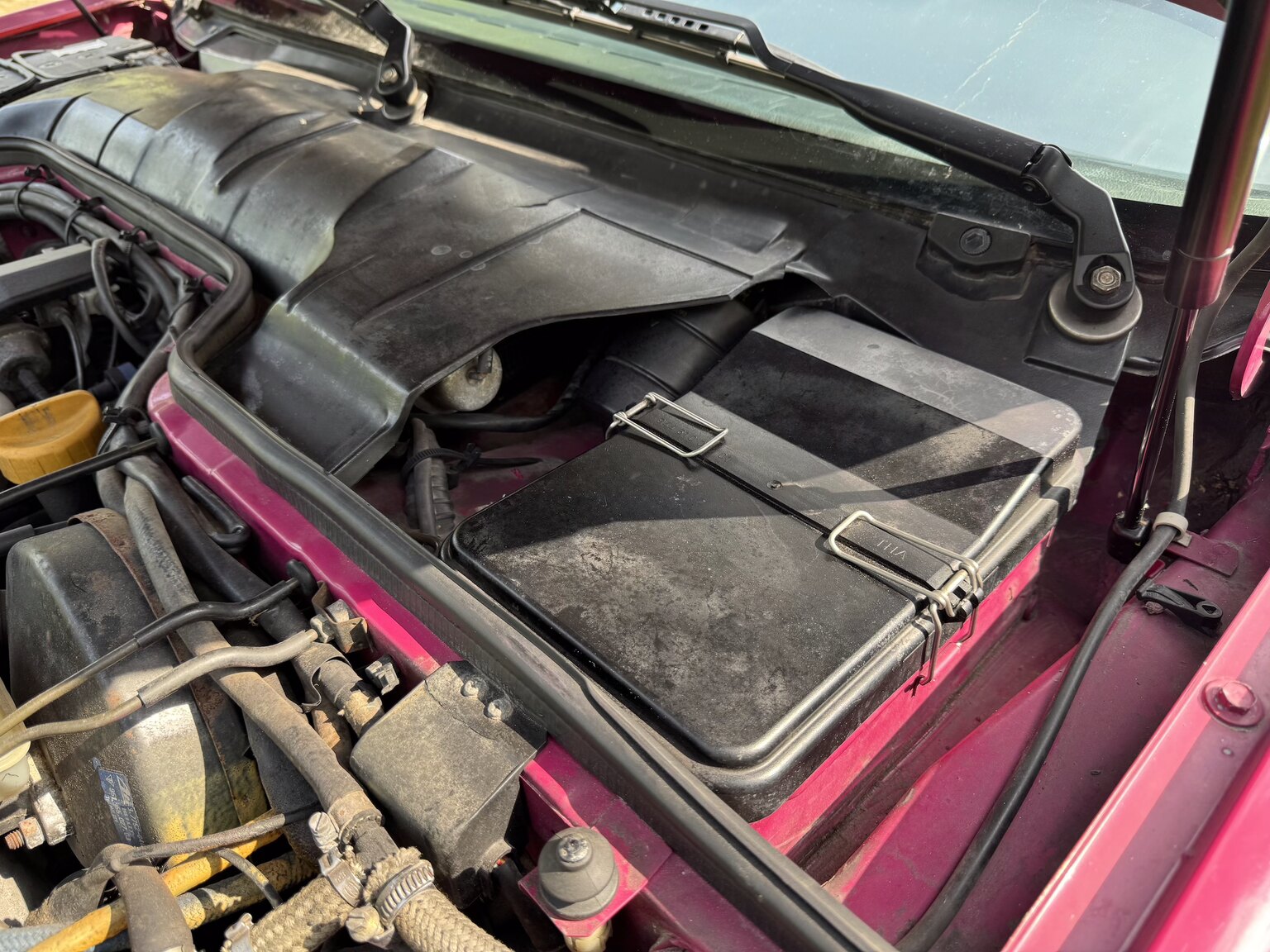 Image of 1990 Porsche 944 S2 Convertible mechanics