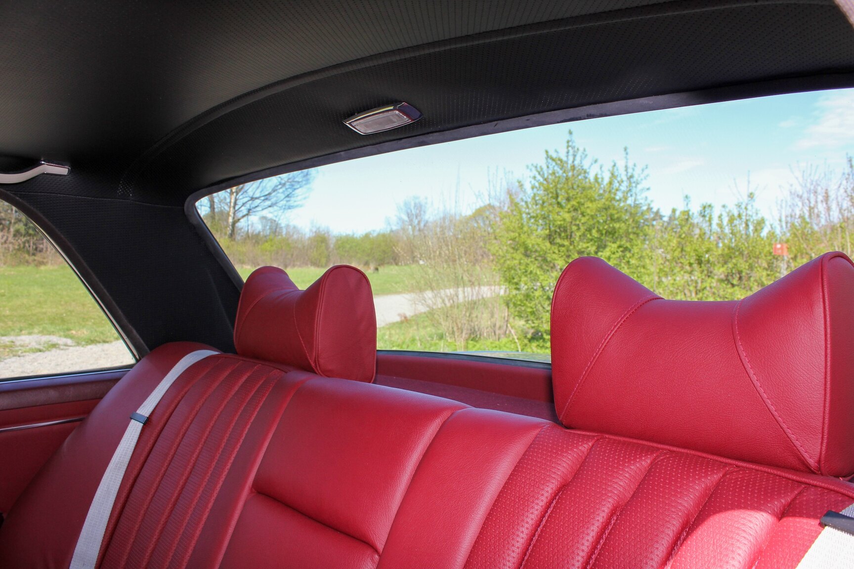 Innenraumfoto von 1972 Mercedes-Benz 300 SEL 3.5