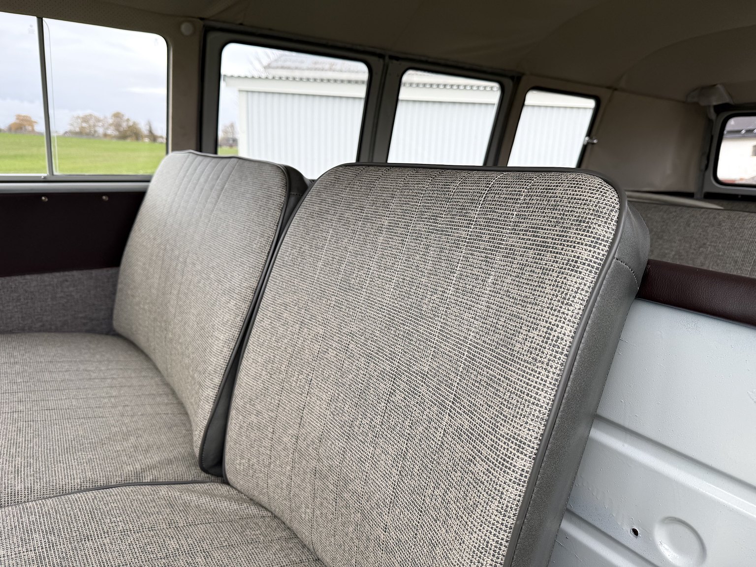 Interiörbild 1967 Volkswagen T1 Kleinbus