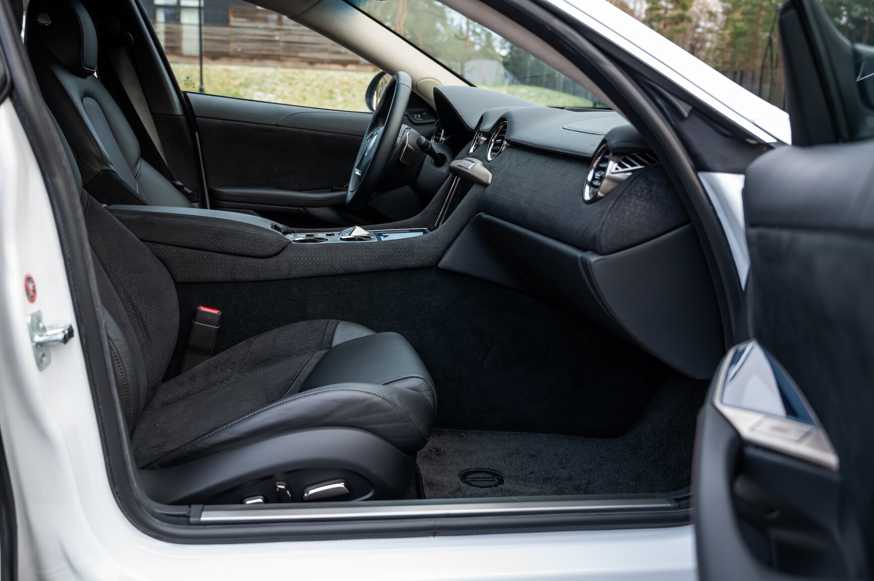 Interiörbild 2012 Fisker Karma ES