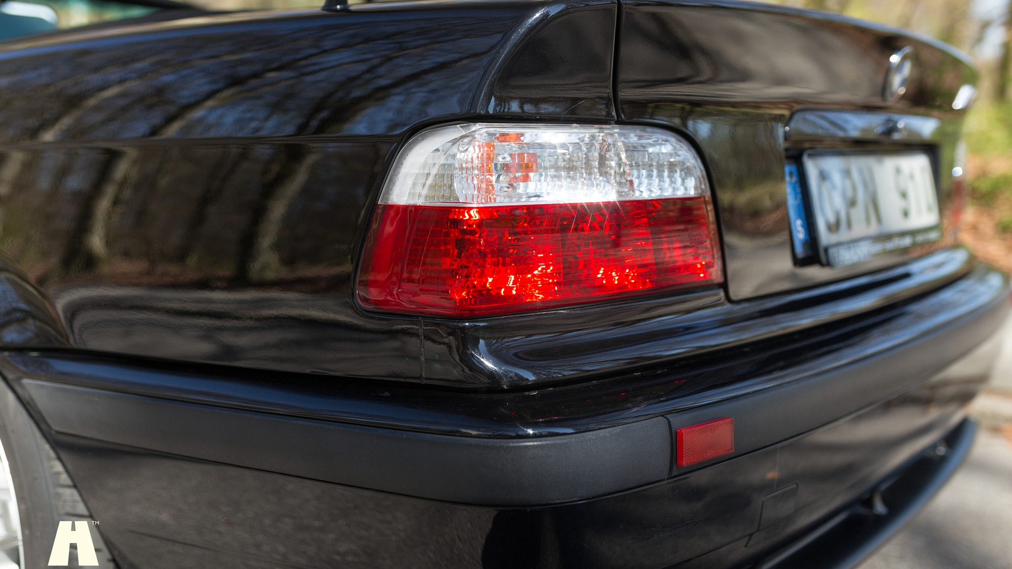 Exterior image of 1996 BMW M3 3.2 Cabriolet (46)
