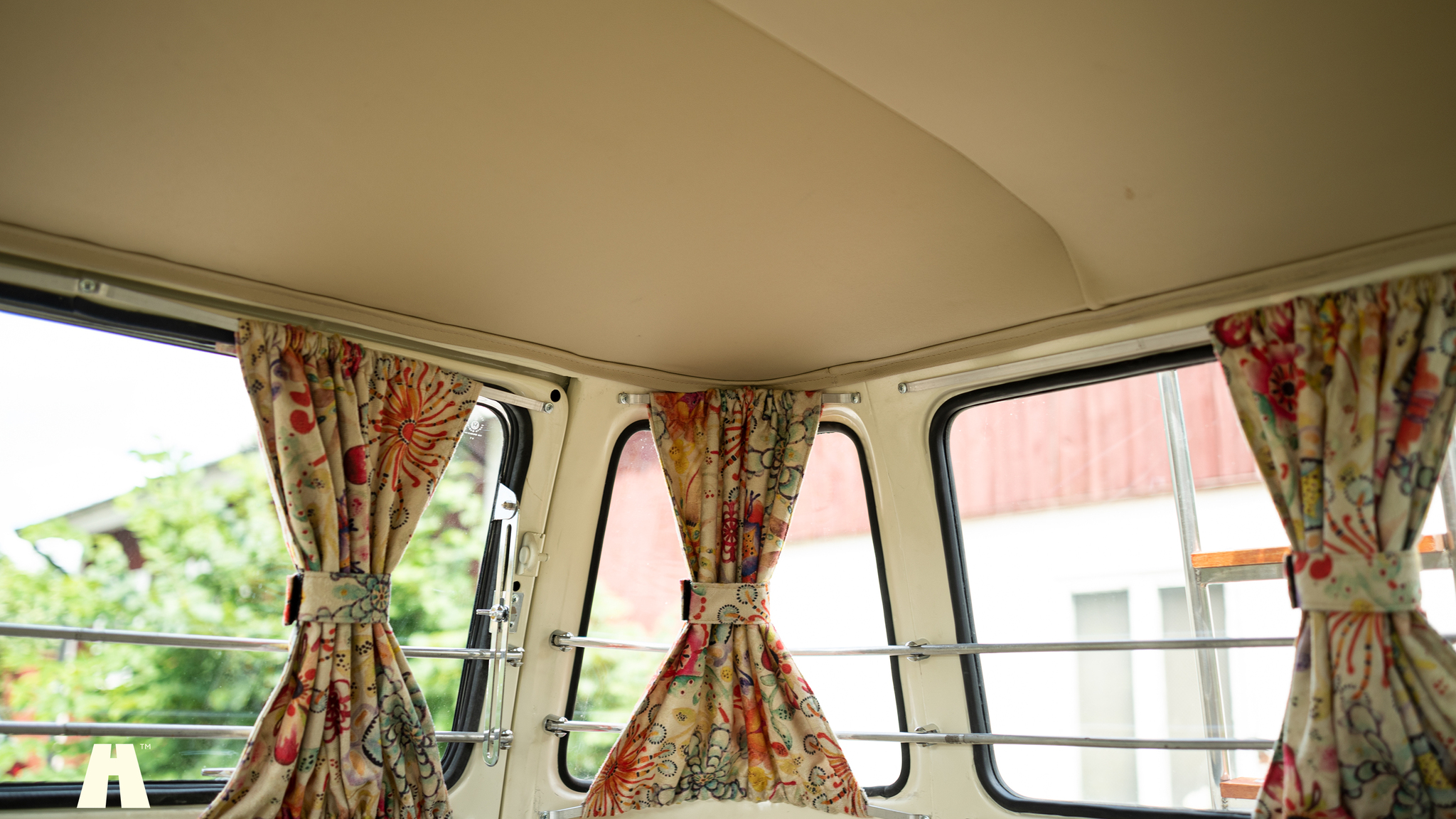 Interiörbild 1974 Volkswagen T1 Split Window  
