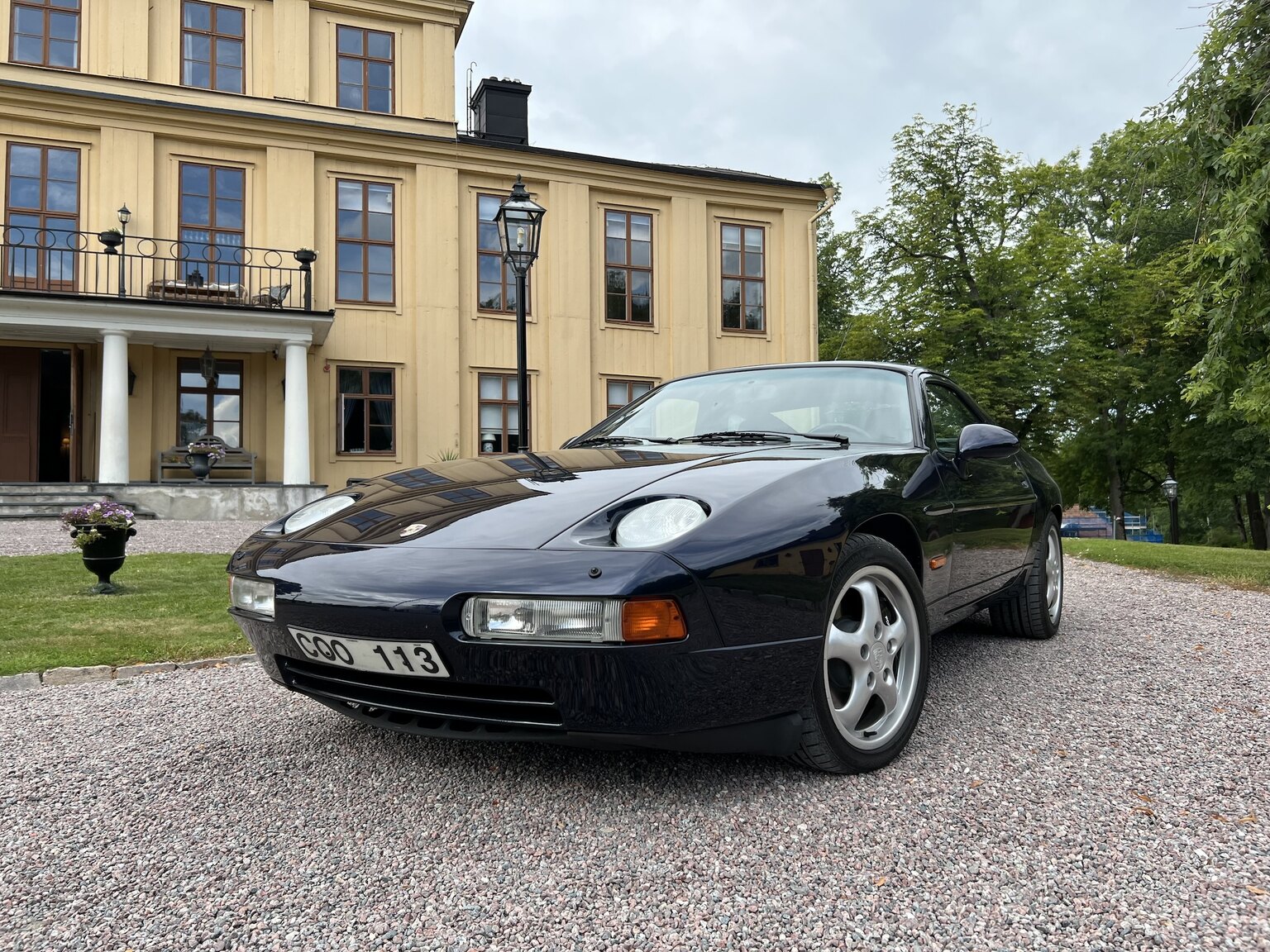 Exteriörbild på 1993 Porsche 928 GTS