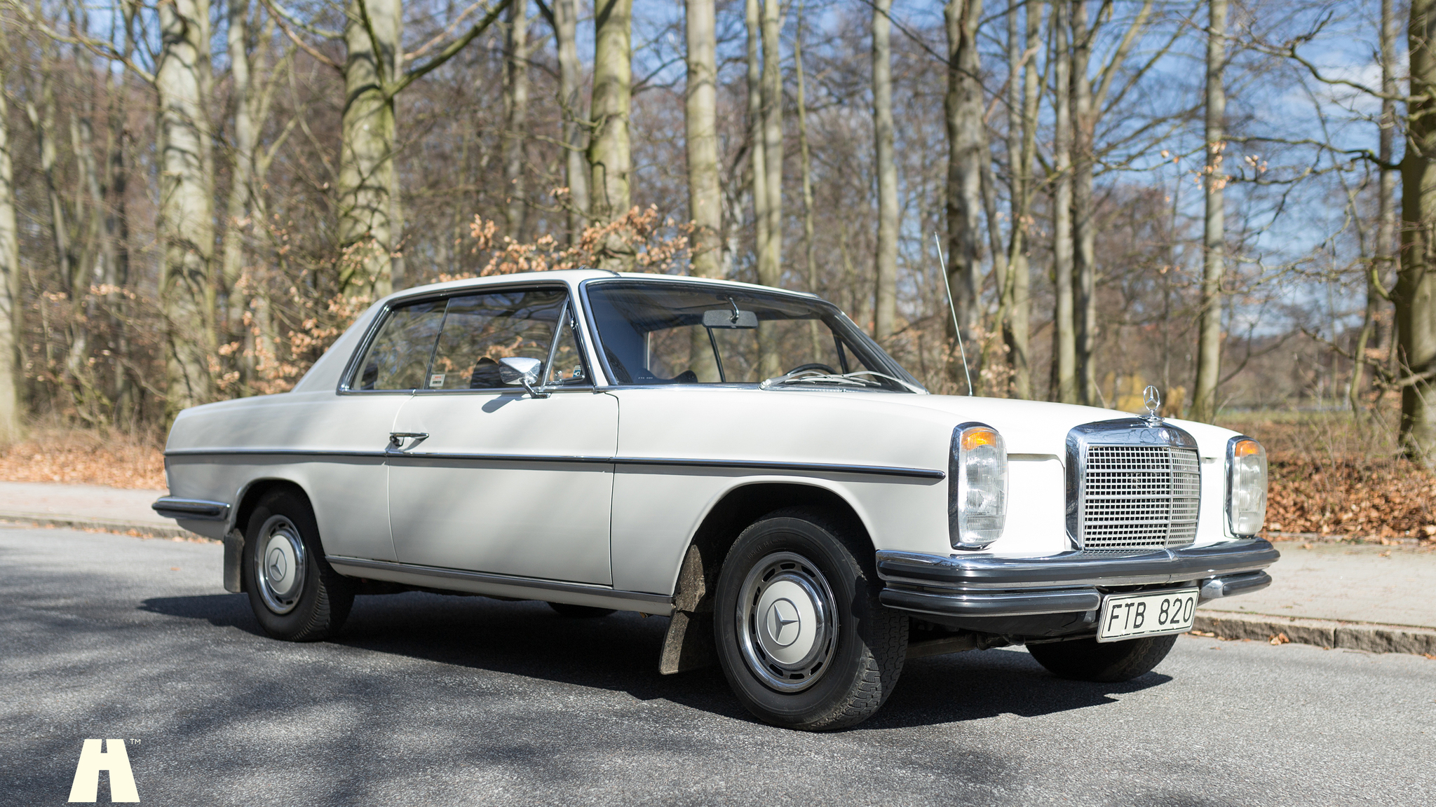 Exterior image of 1970 Mercedes 250 CE
