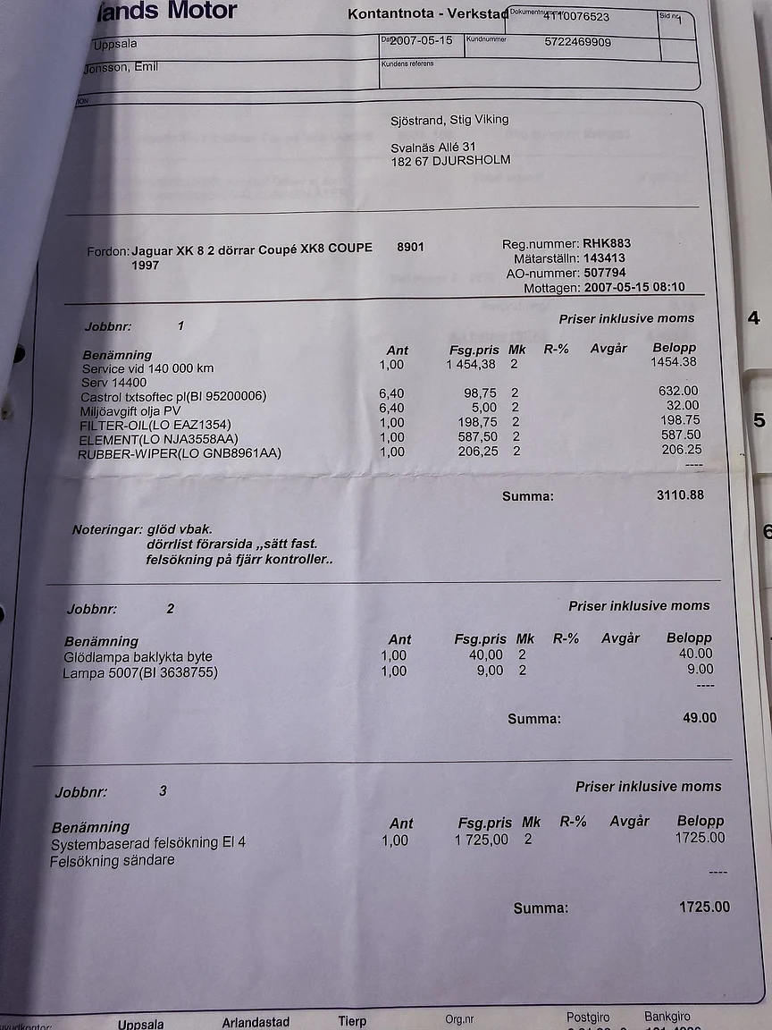 Documentation for 1997 Jaguar XK8 (36)