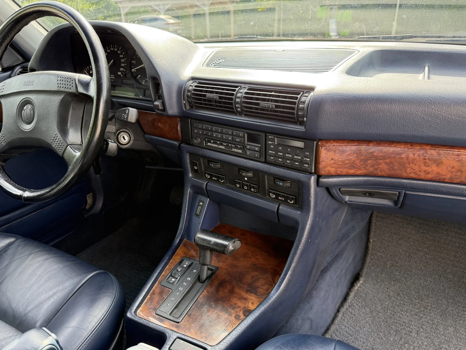 Interiörbild 1990 BMW 750i (101)
