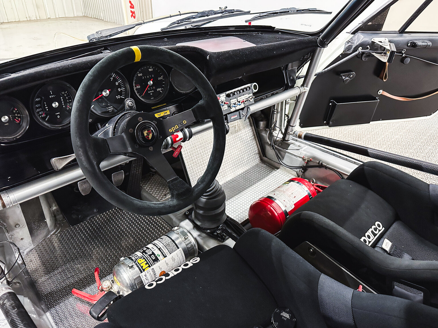 Interior image of 1971 Porsche 911 RSR Tribute
