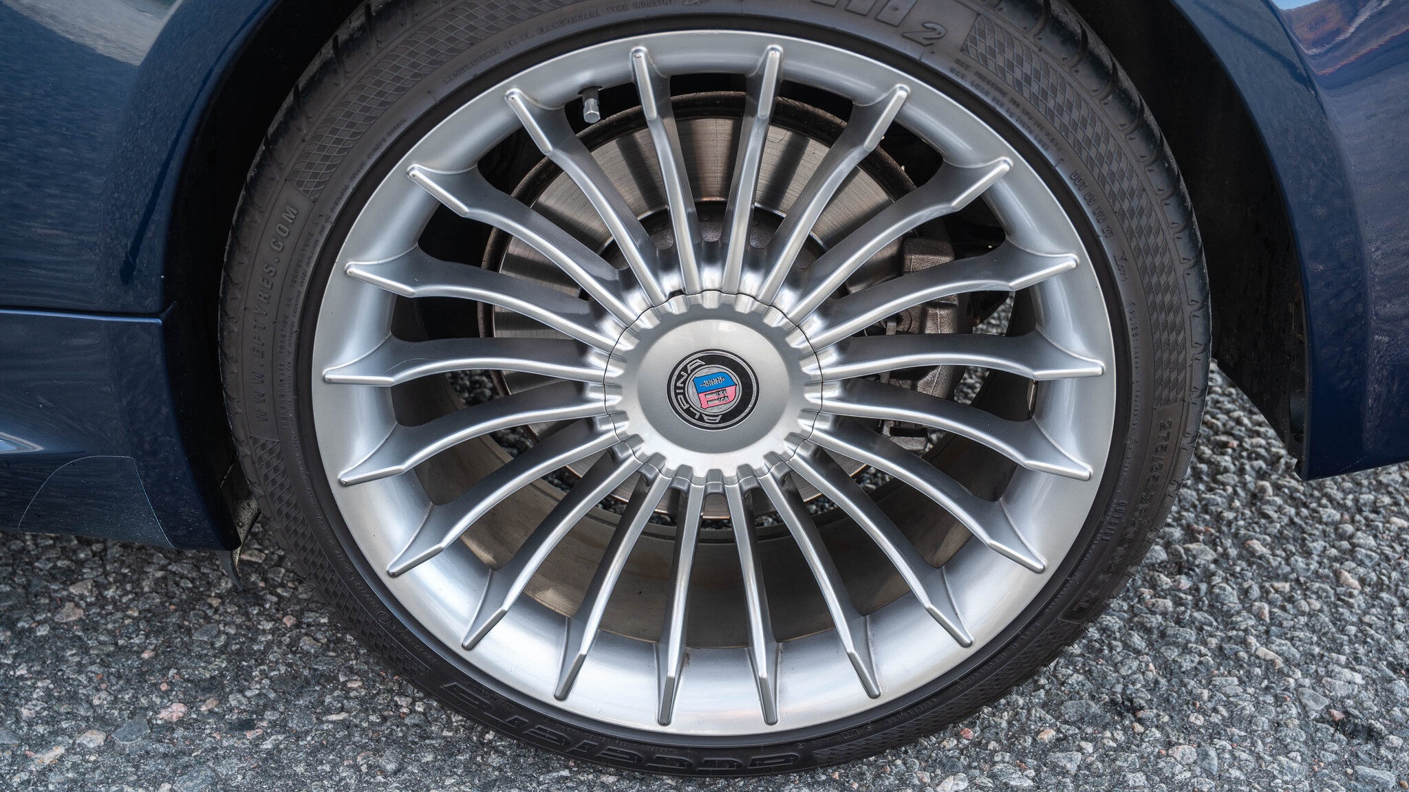 Exterior image of 2008 BMW 635d  (8)