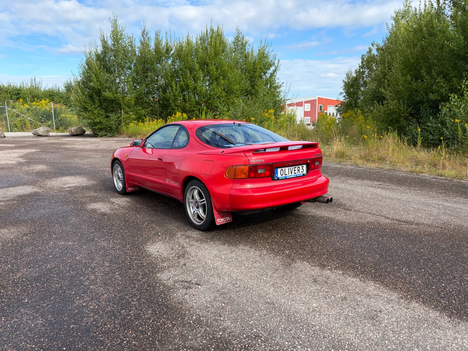 Exterior image of 1991 Toyota Celica GT-Four ST185 (2)