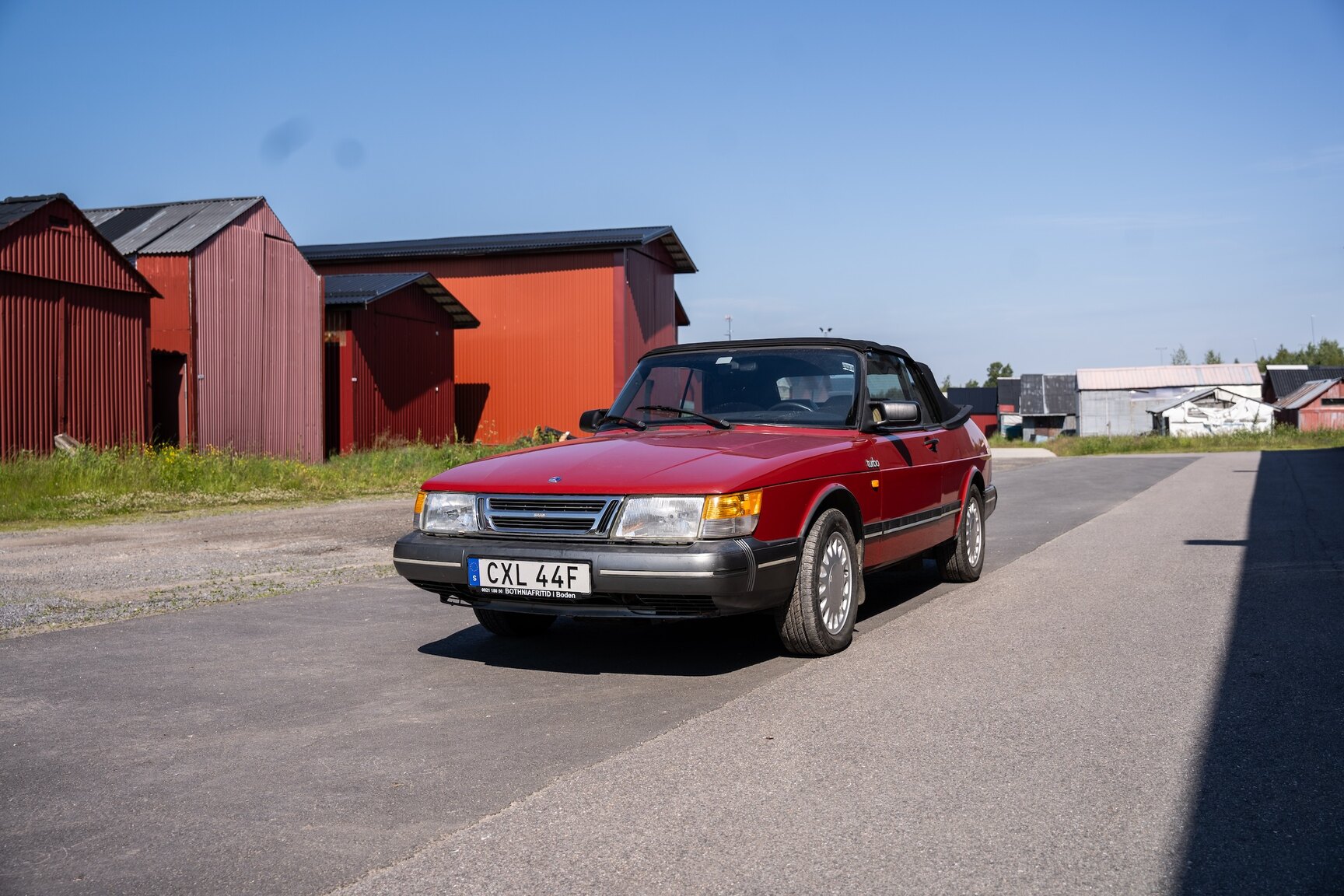 Exterior image of 1988 Saab 900 Turbo Convertible