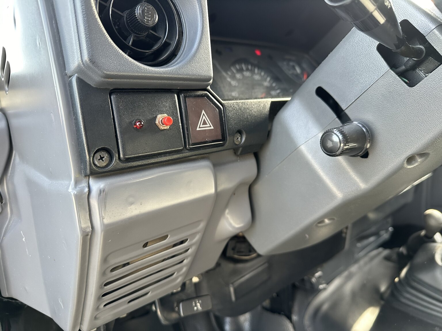 Interior image of 1993 Toyota Land Cruiser Serie 70