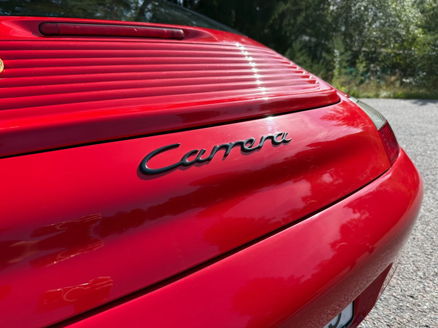 Exteriörbild på 1998 Porsche 911 Carrera (20)