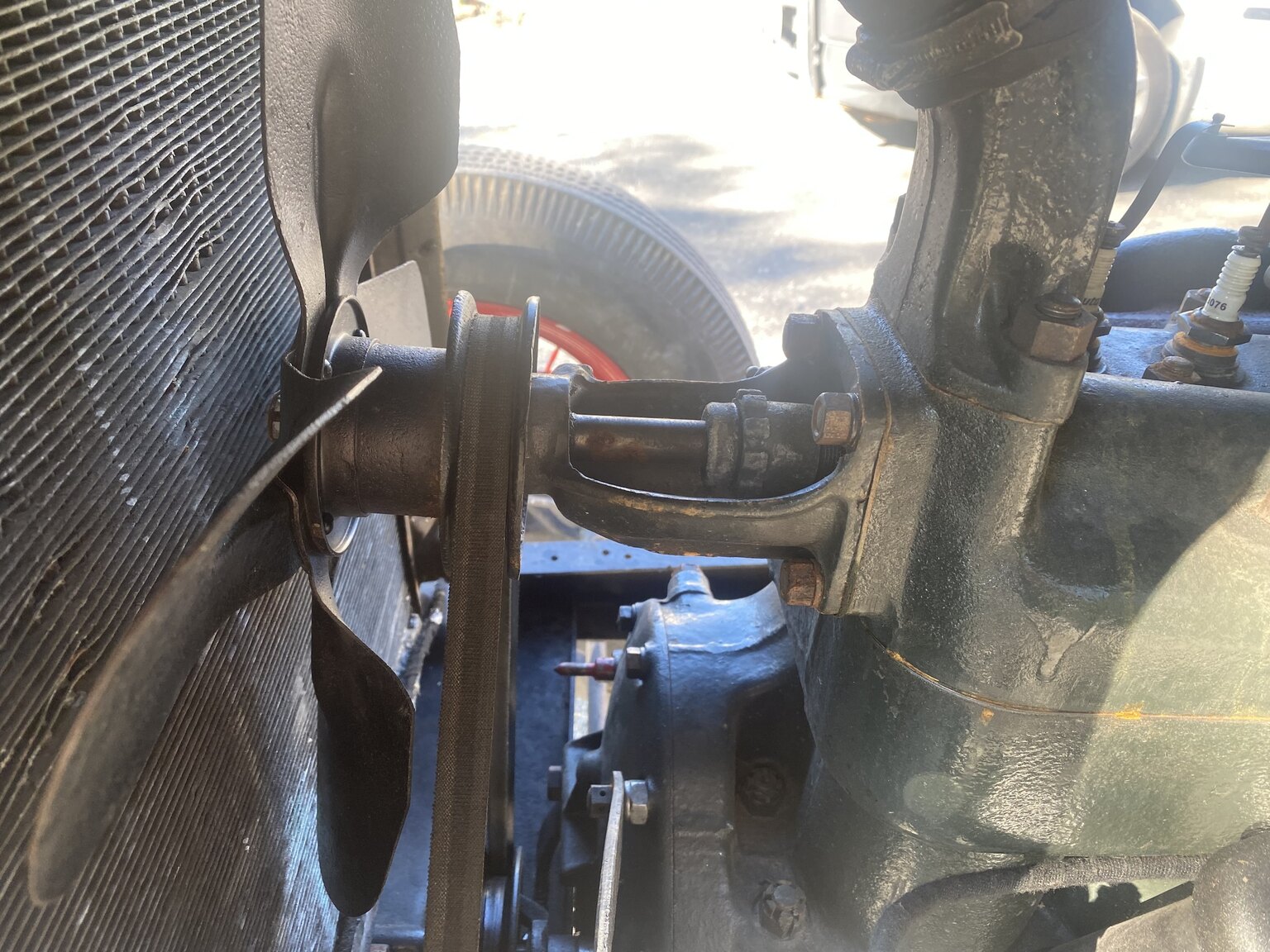 Image of 1930 Ford Model A Brookville Roadster mechanics (13)