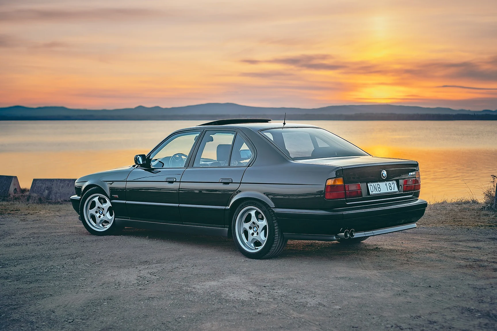 Aussenfoto 1992 BMW M5 3.8 (2)
