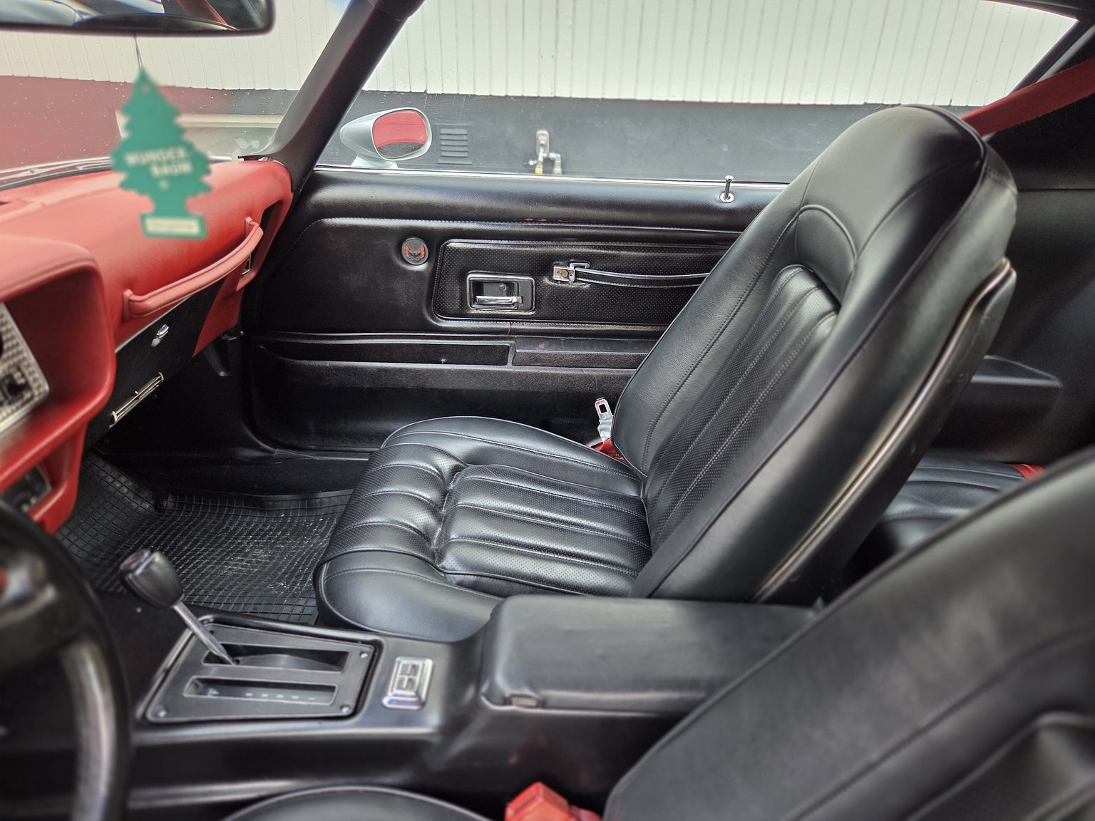 Innenraumfoto von 1976 Pontiac Firebird Trans Am