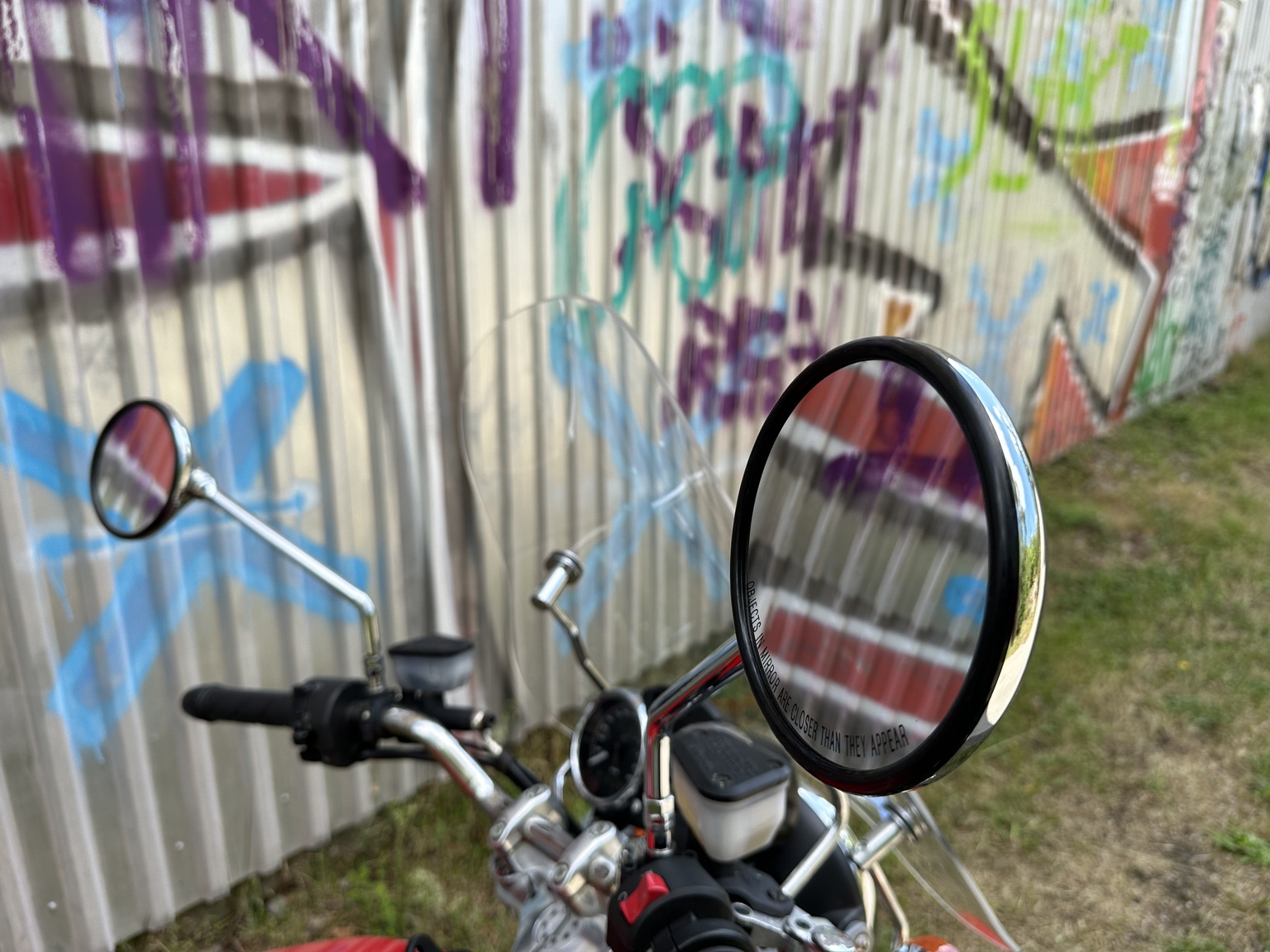 Exteriörbild på 2006 Ducati 1000 GT (60)