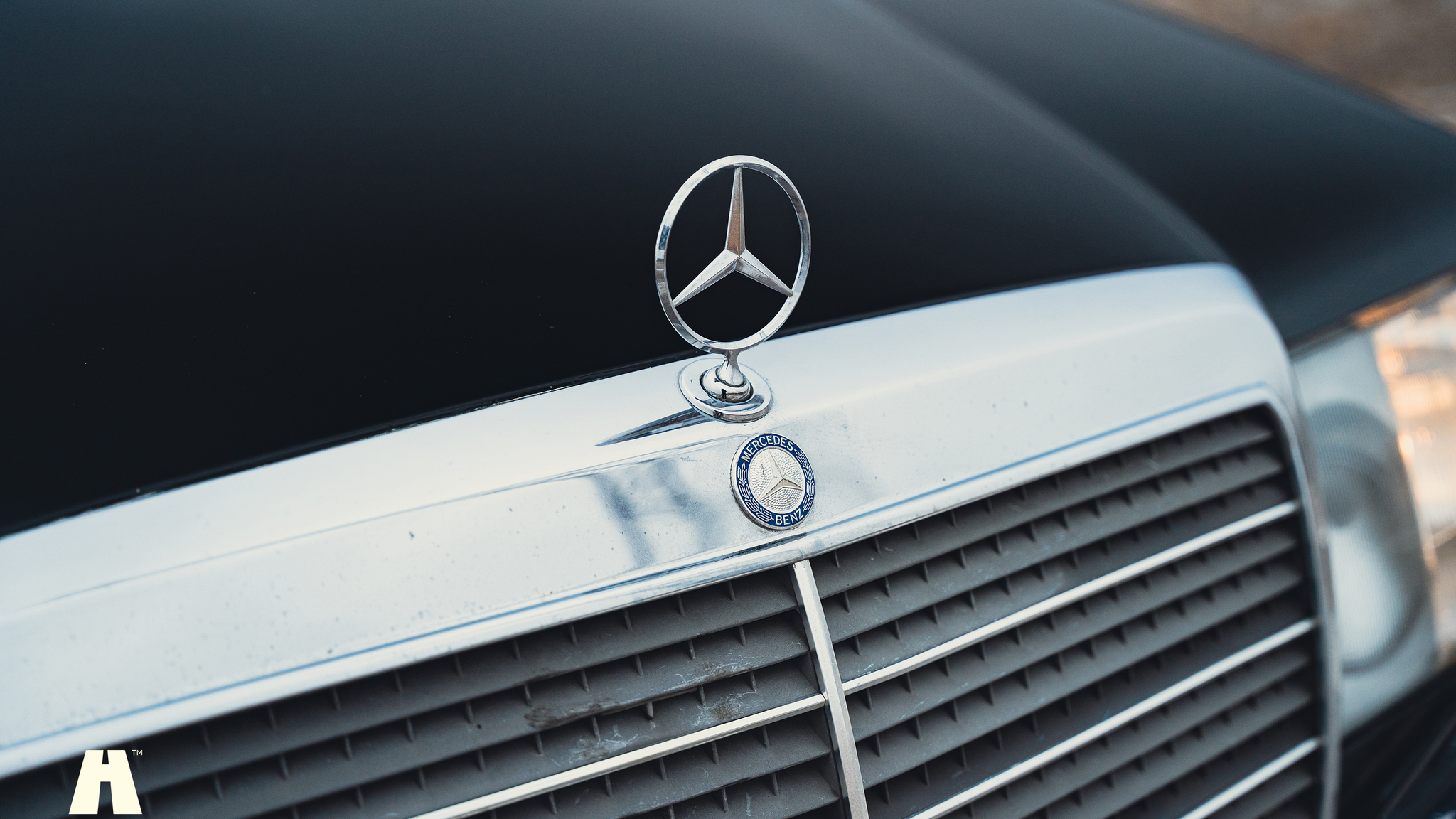 Exteriörbild på 1990 Mercedes 300 CE-24