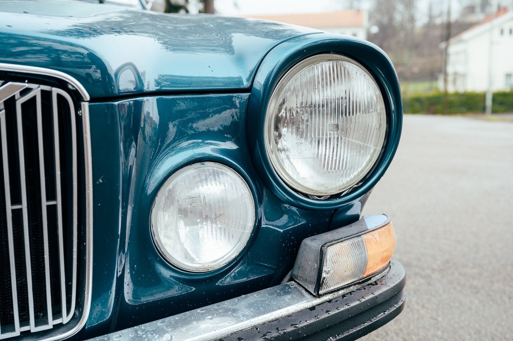 Exteriörbild på 1973 Volvo 164E 3.2