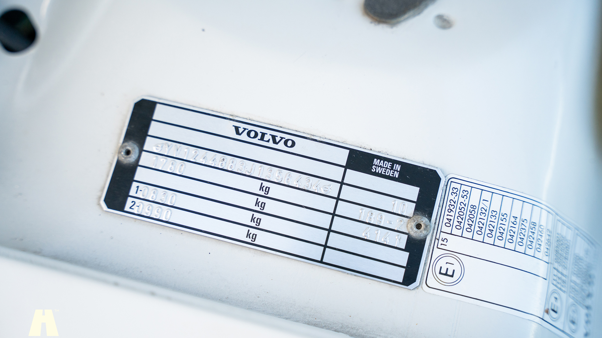 Image of 1988 Volvo 240 GL mechanics