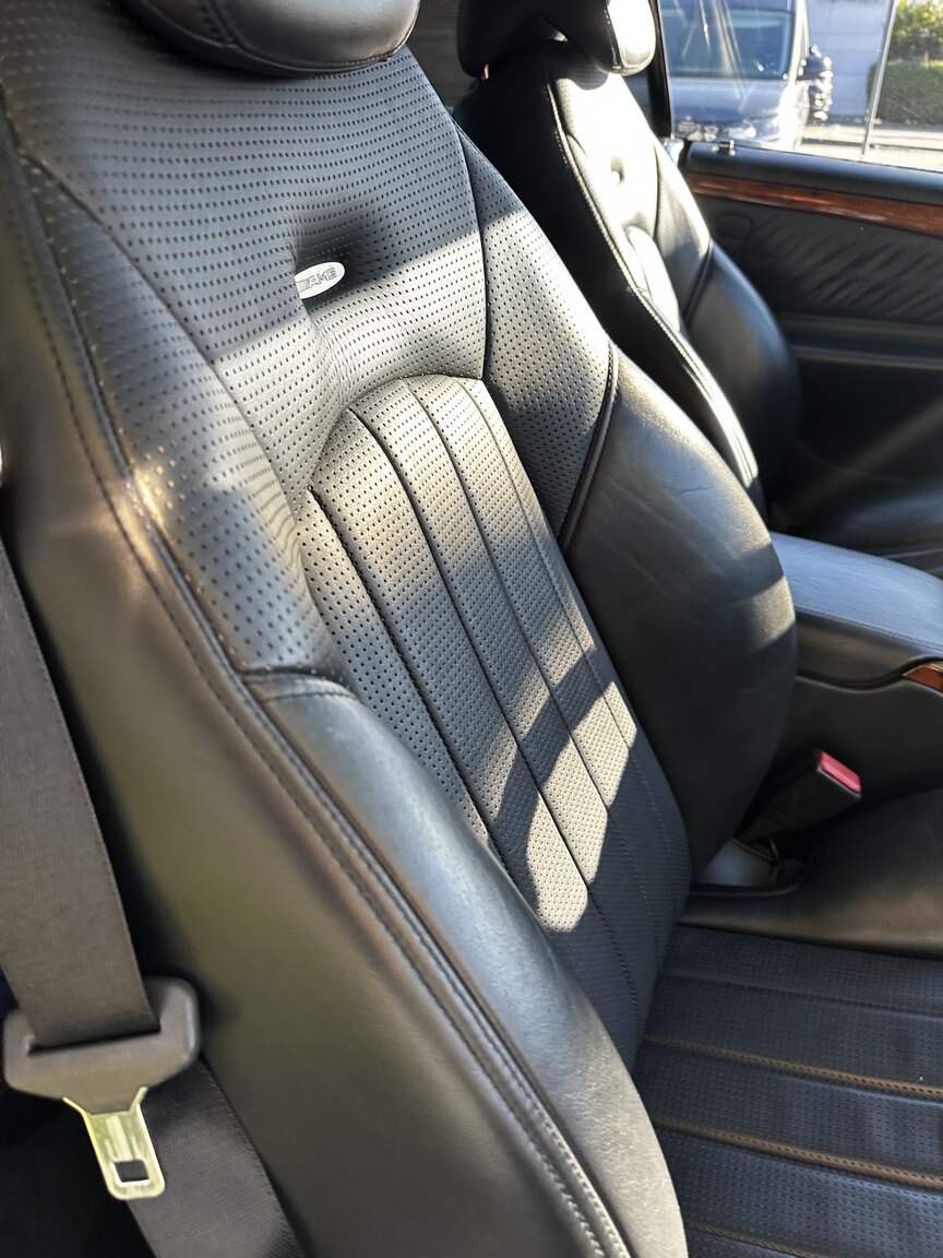 Interior image of 2004 Mercedes-Benz CL 55 AMG