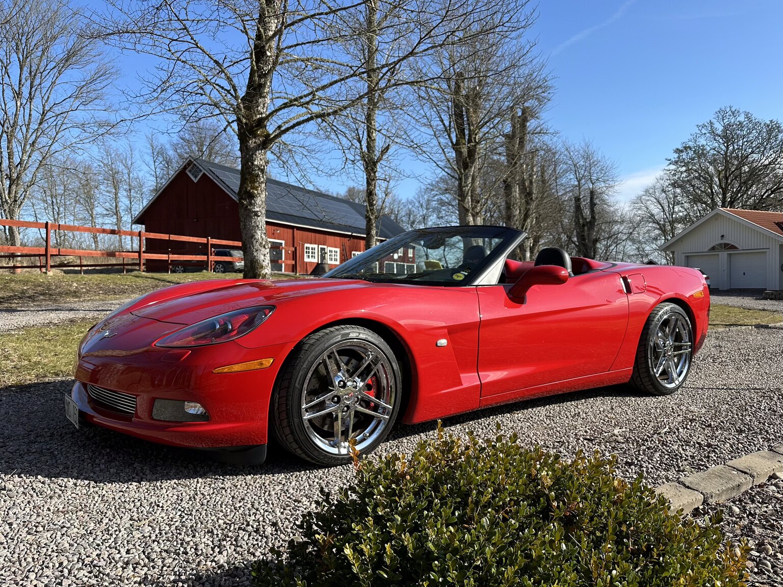 Exterior image of 2005 Corvette C6 Z51 Cabriolet