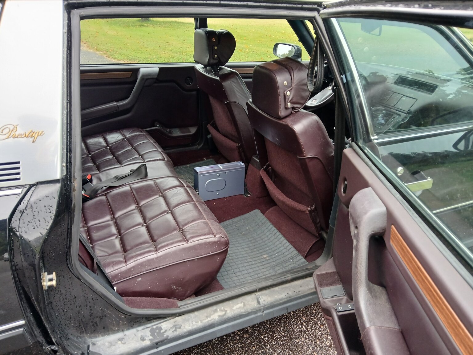 Interior image of 1988 Citroen CX 25 T Prestige