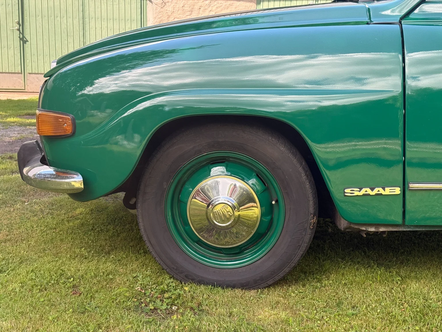 Aussenfoto 1975 Saab 95 V4 kombi - 7-sits (8)