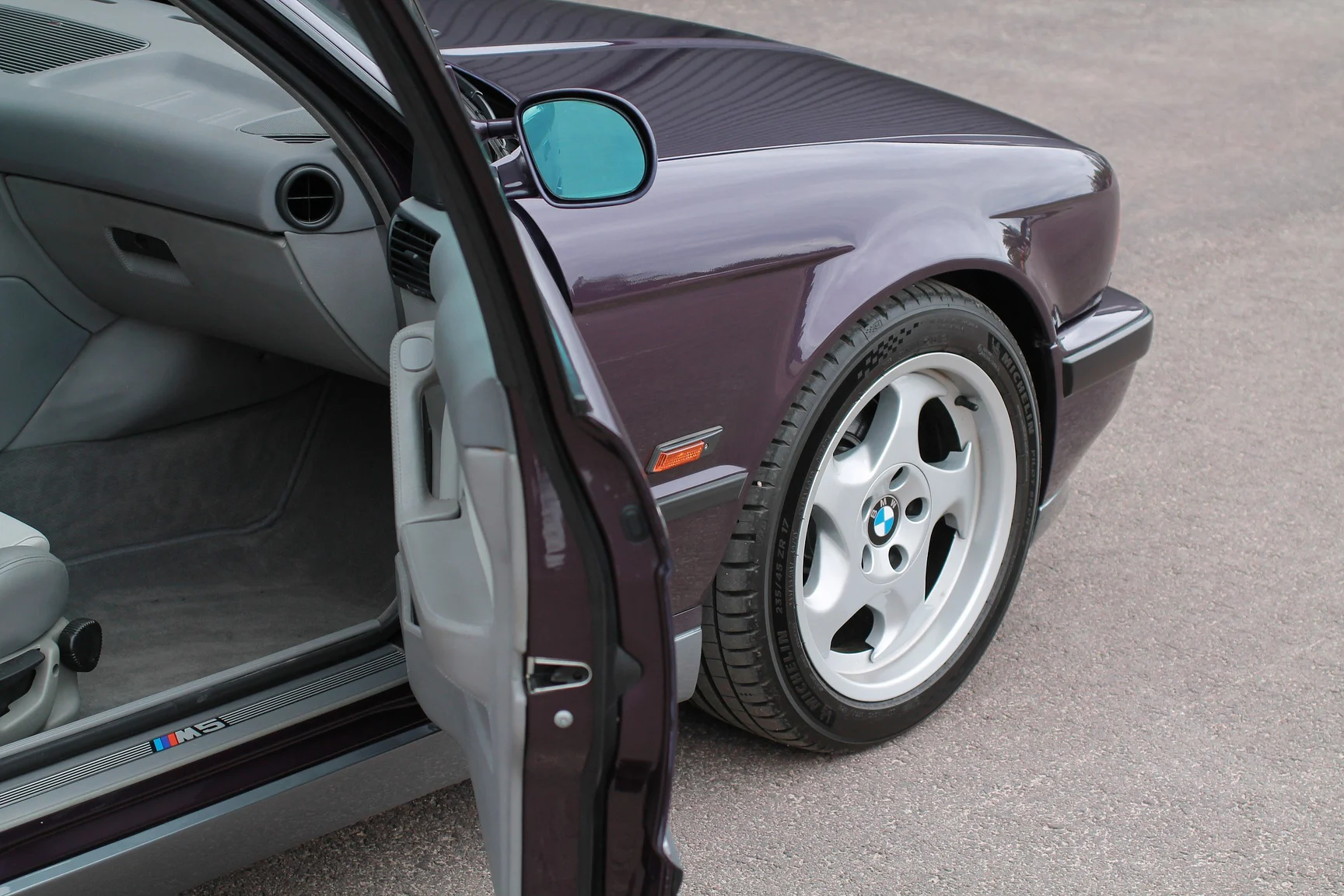 Aussenfoto 1993 BMW M5 Touring 3.8 Manual (5)