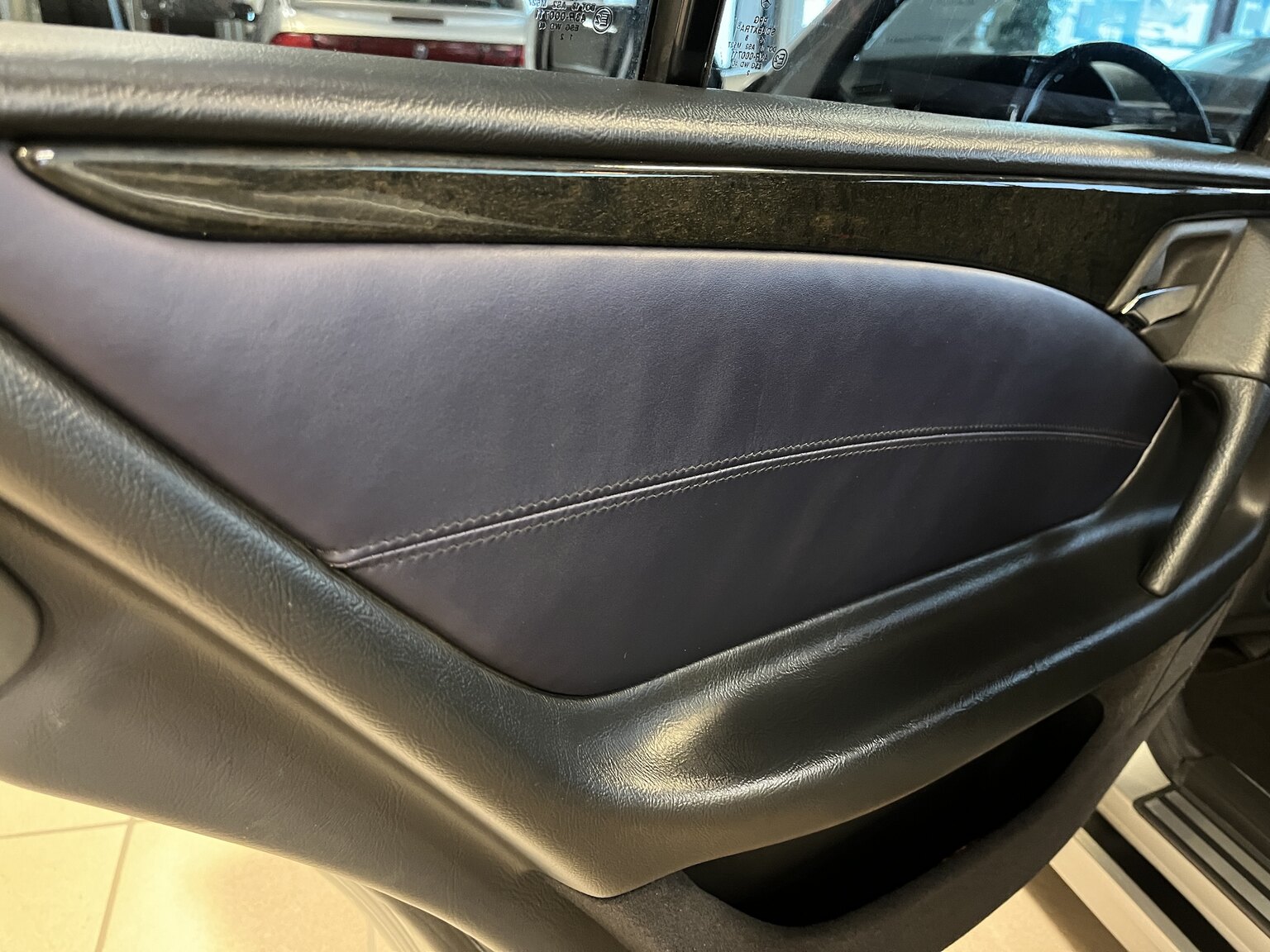 Interiörbild 1998 Mercedes-Benz E55 AMG