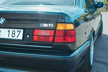 #<Image:0x00007fb761f5b408>