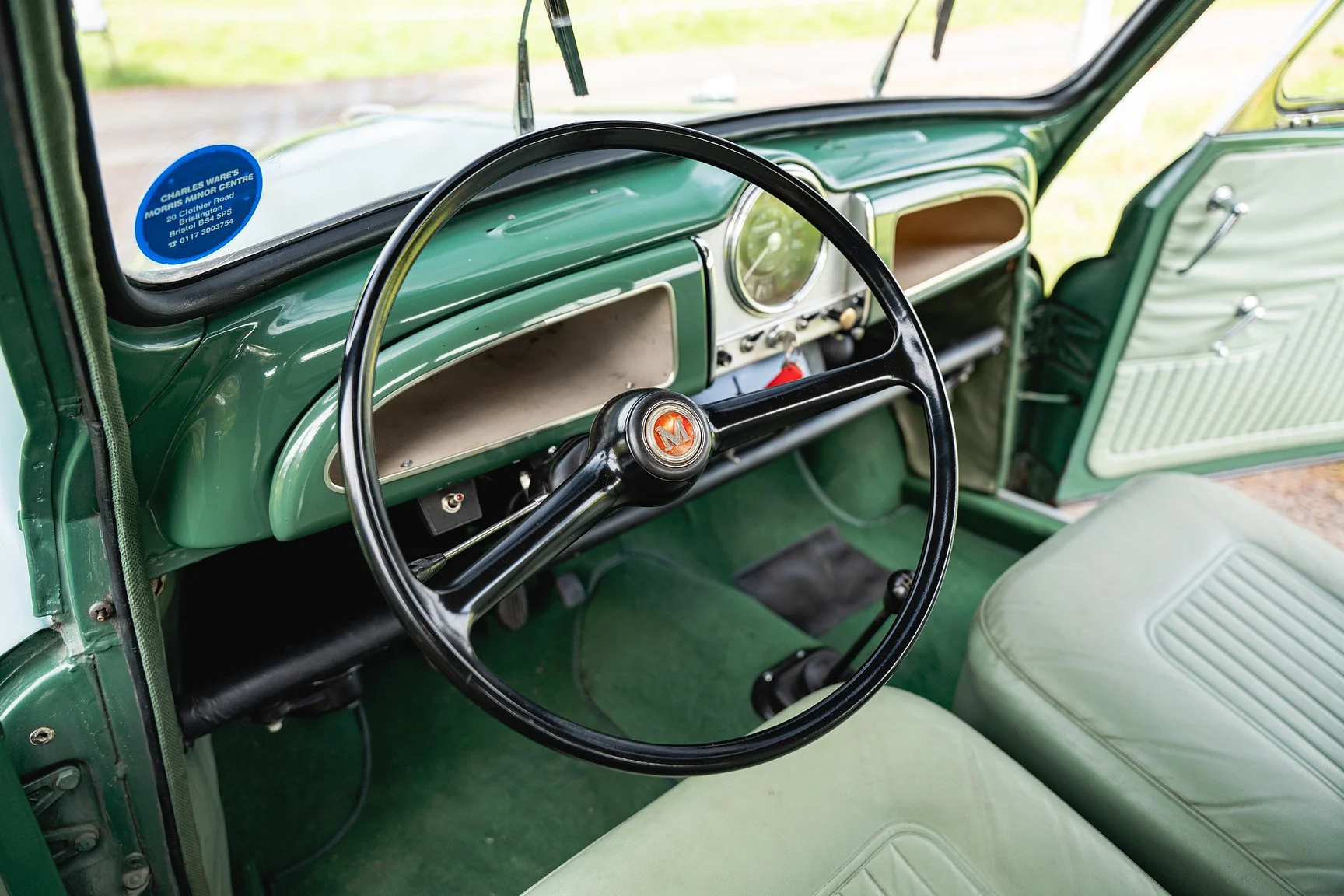 Interior image of 1968 Morris Minor Traveller (25)