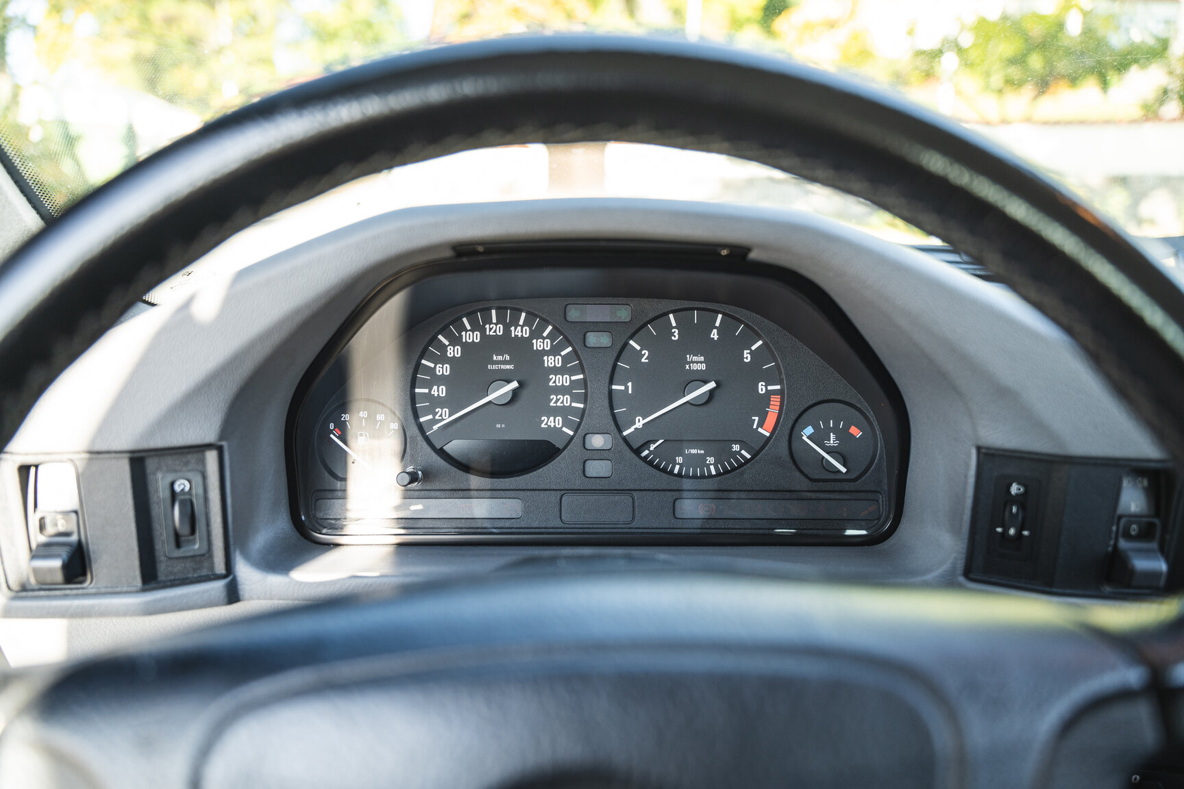 Innenraumfoto von 1994 BMW 520i E34