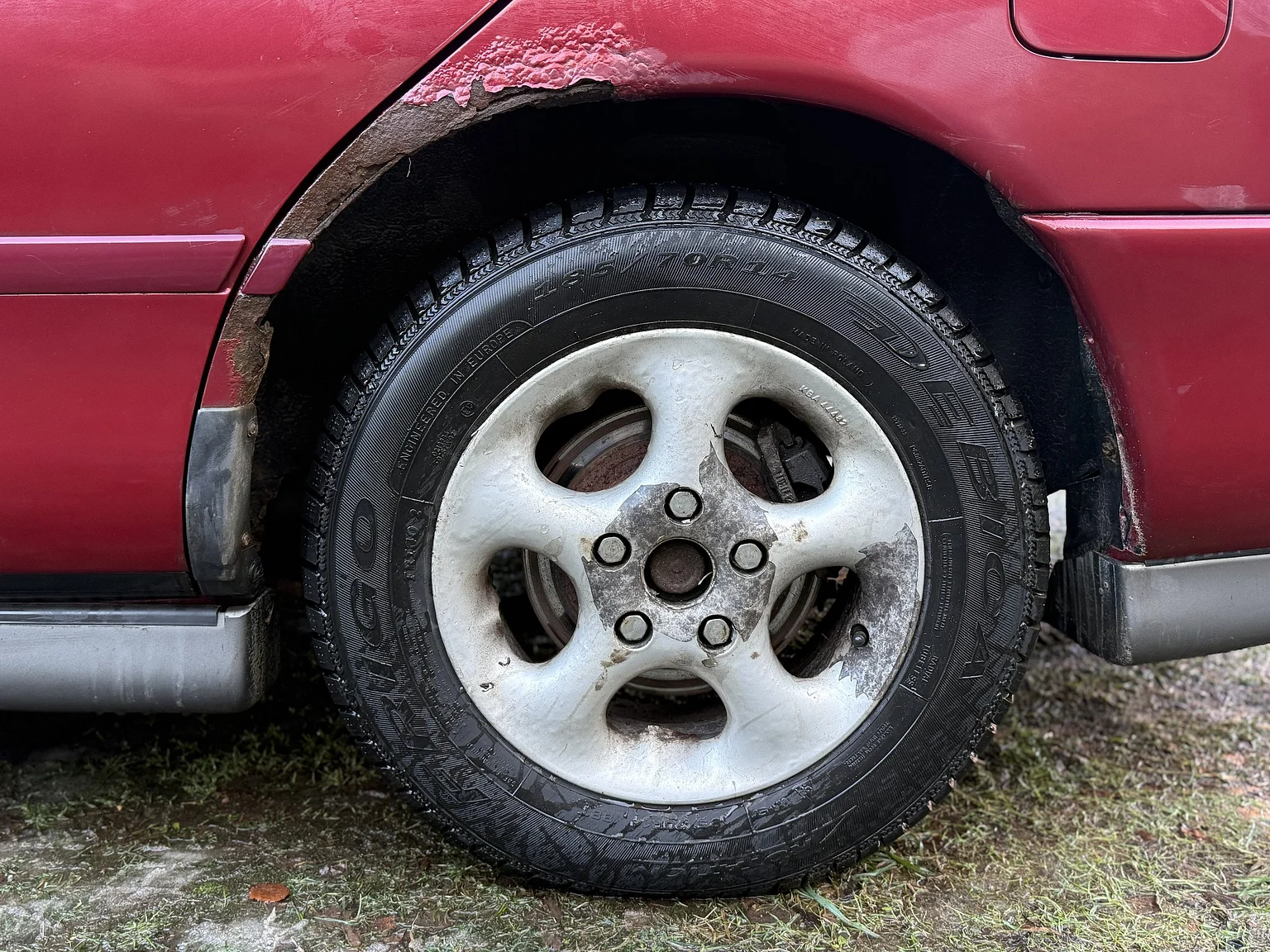 Exteriörbild på 1992 Mazda 626 Hatchback 2.5 V6 Automatic (21)