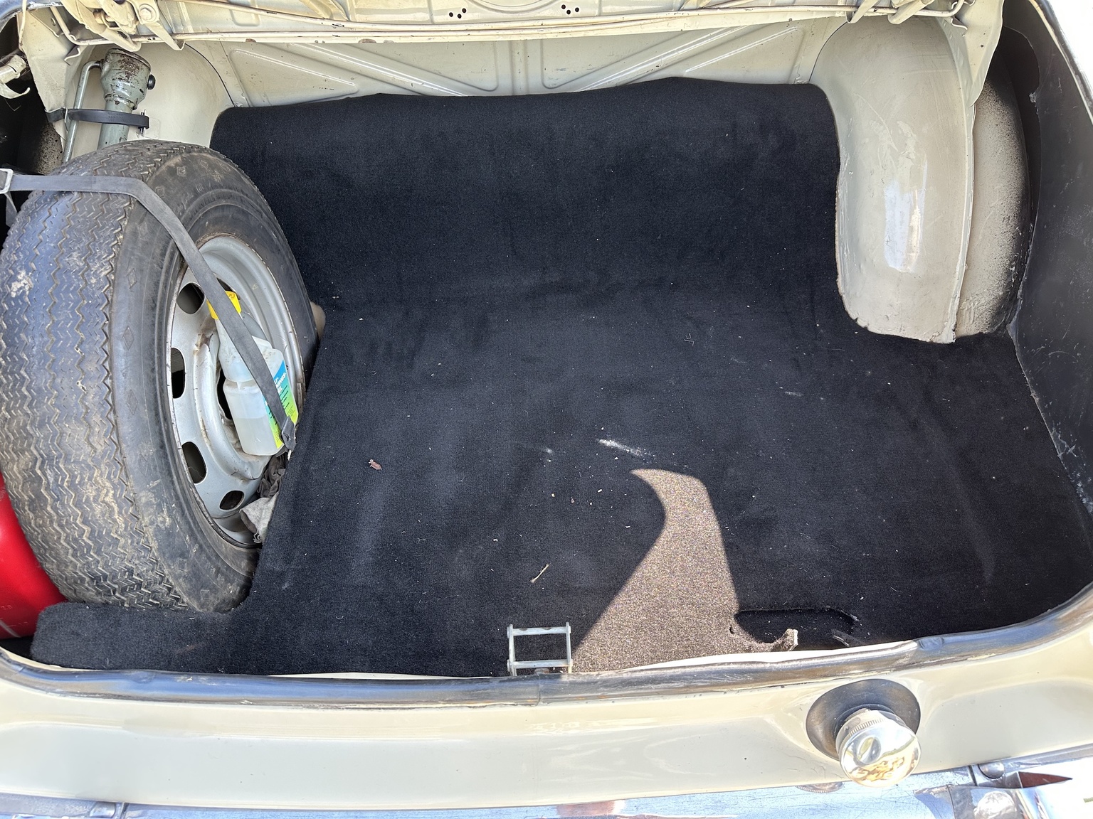 Interior image of 1968 Volvo Amazon 121