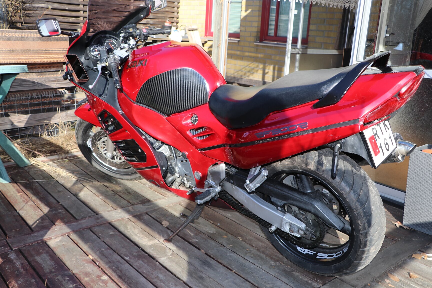 Aussenfoto 1995 SUZUKI RF 900R