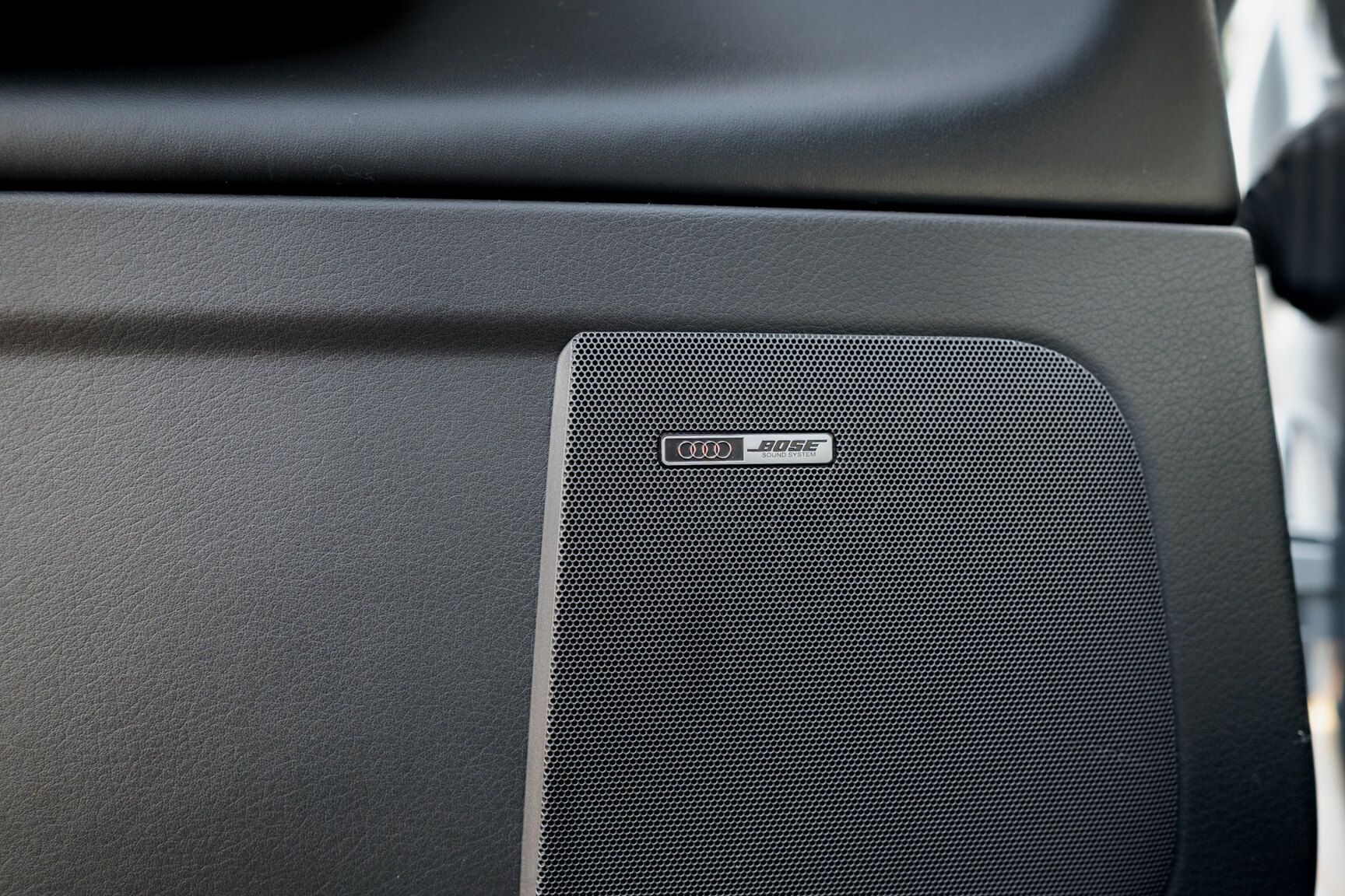 Interiörbild 2005 Audi S4 Avant (28)