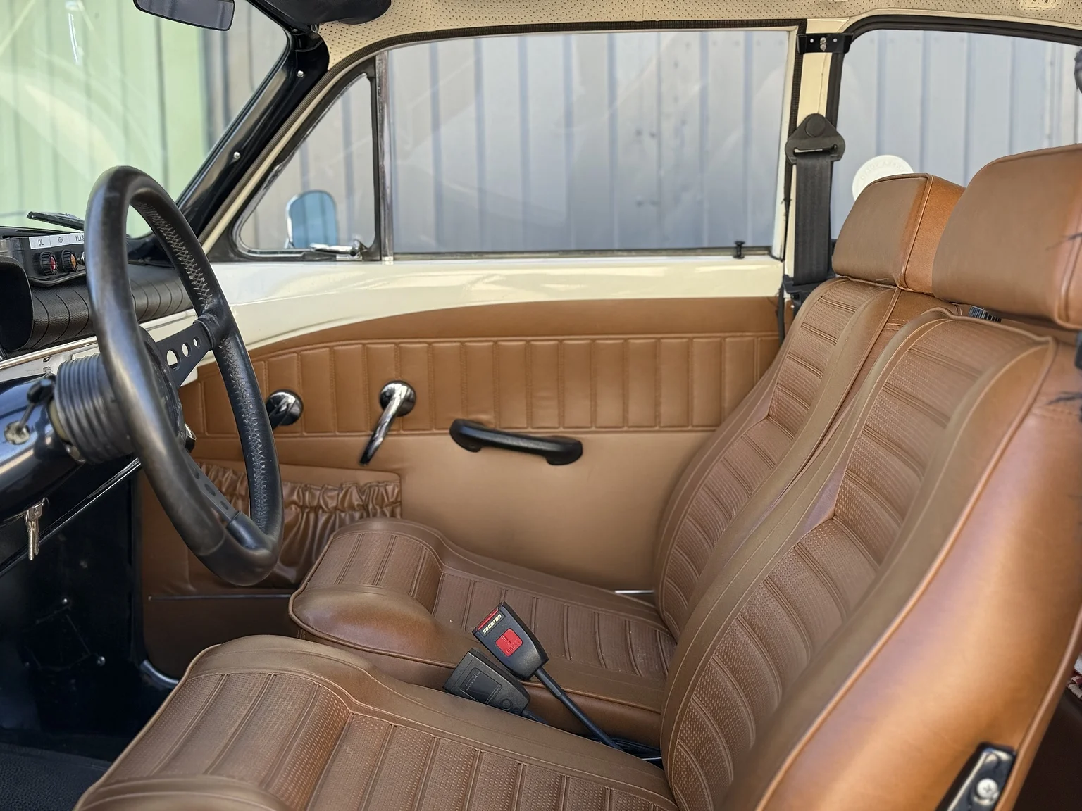 Interior image of 1967 Volvo Amazon (5)