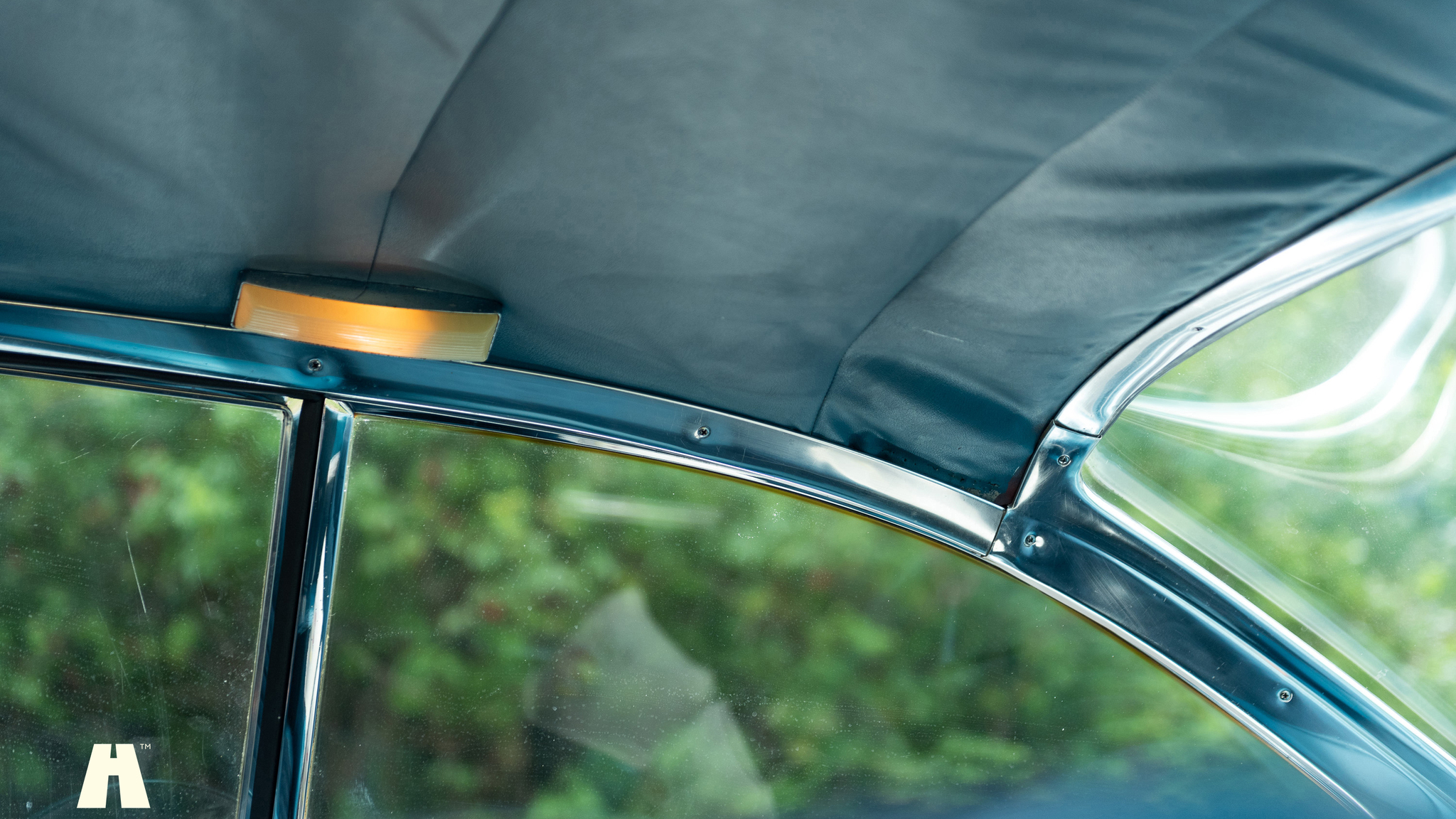 Interior image of 1959 Cadillac Coupé de Ville 6.4 V8