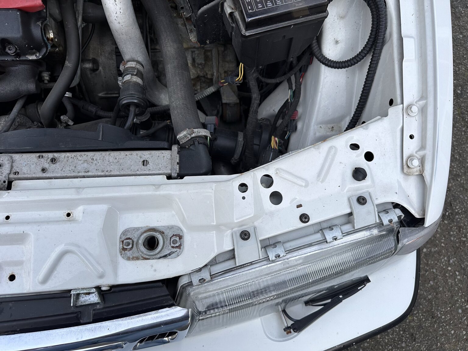 Image of 1996 SAAB 9000 mechanics