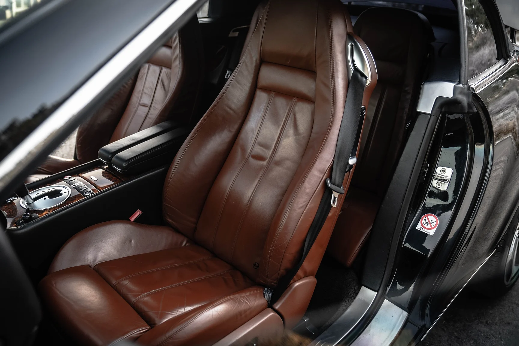 Innenraumfoto von 2007 Bentley Continental GTC (30)