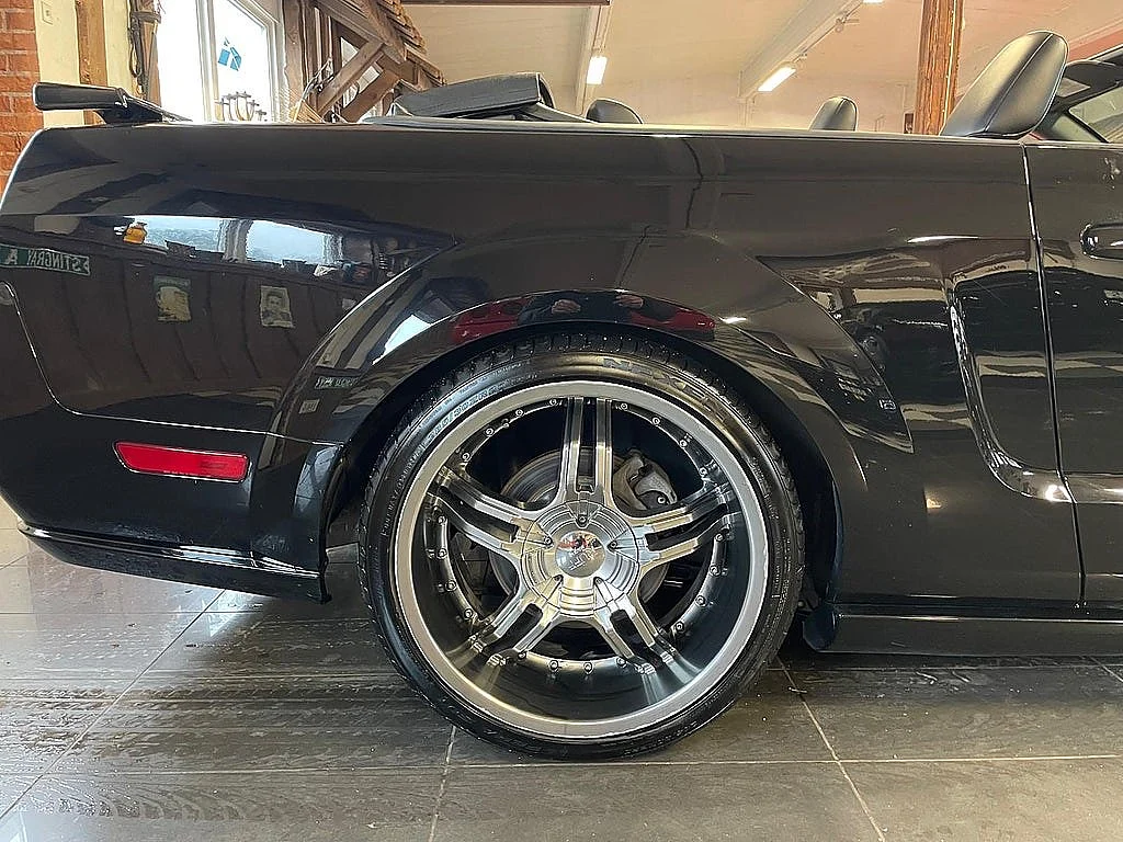 Bild von 2006 Ford Mustang (17)