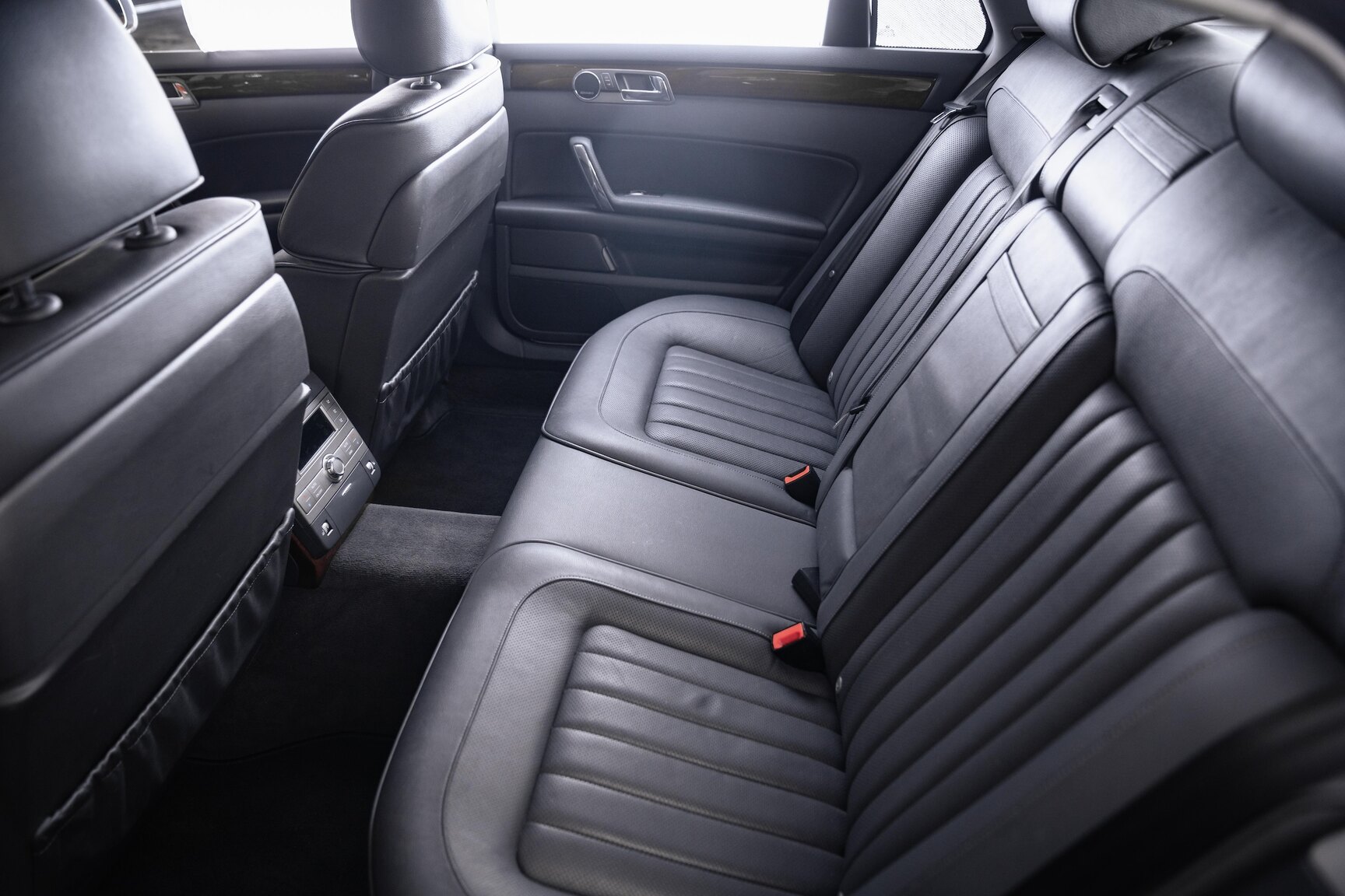 Interiörbild 2012 Volkswagen Phaeton 3.0 TDI 4Motion