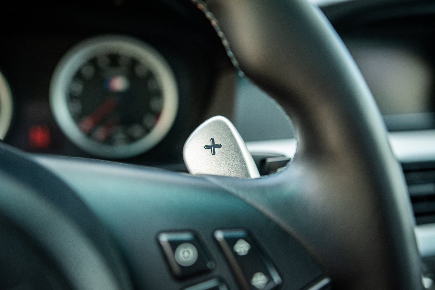 Interior image of 2006 BMW E60 M5