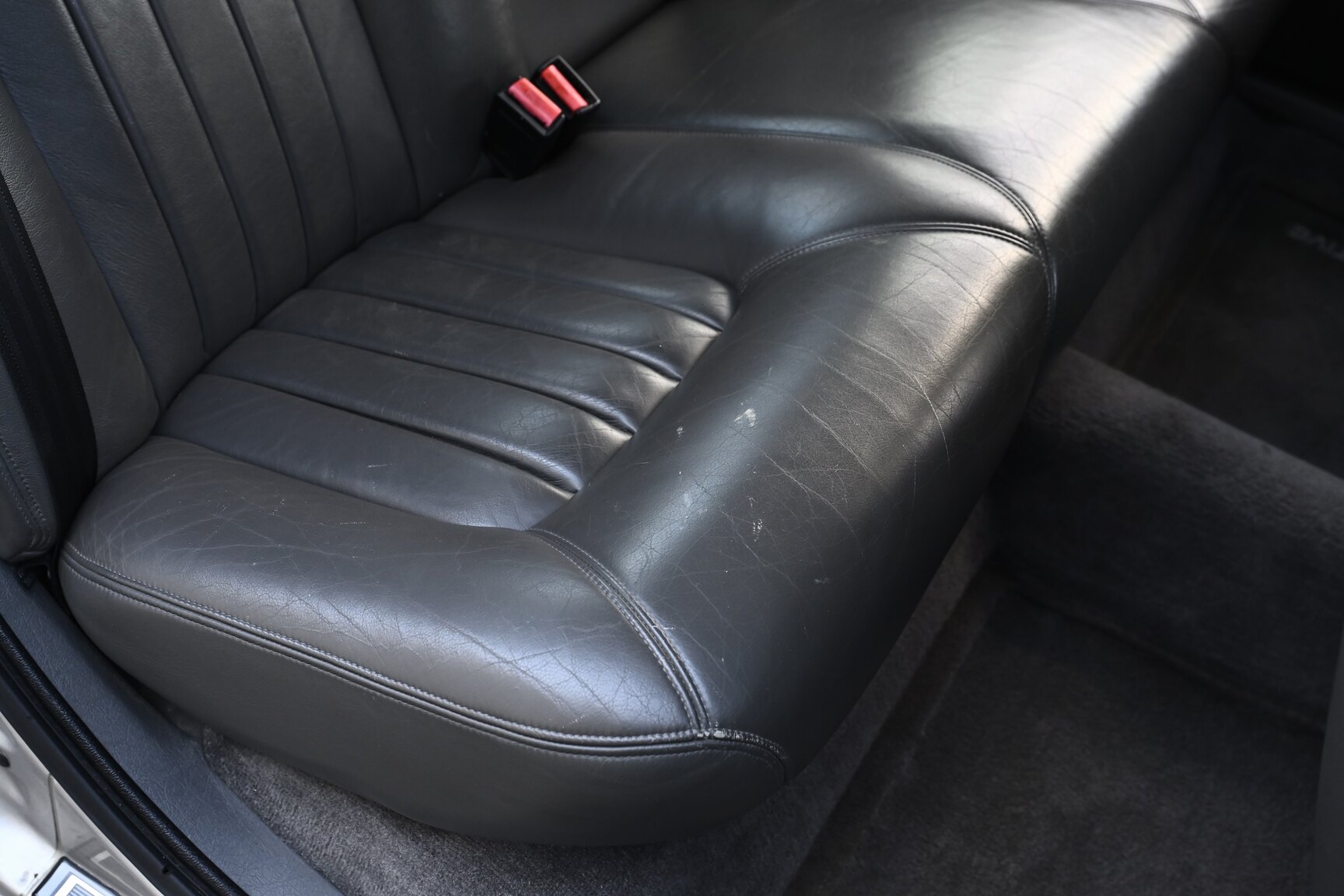 Interior image of 1996 VOLVO 960 Executive