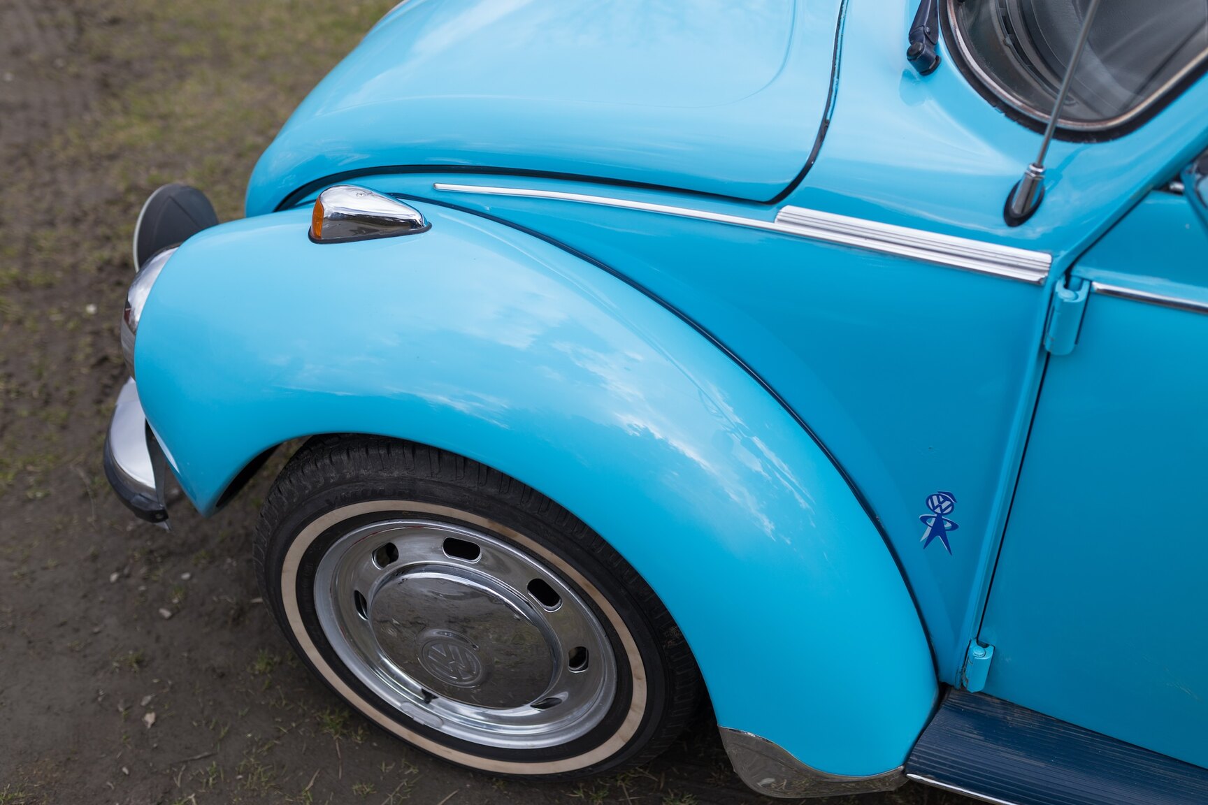 Exteriörbild på 1974 VW 1303 LS CAB (34)