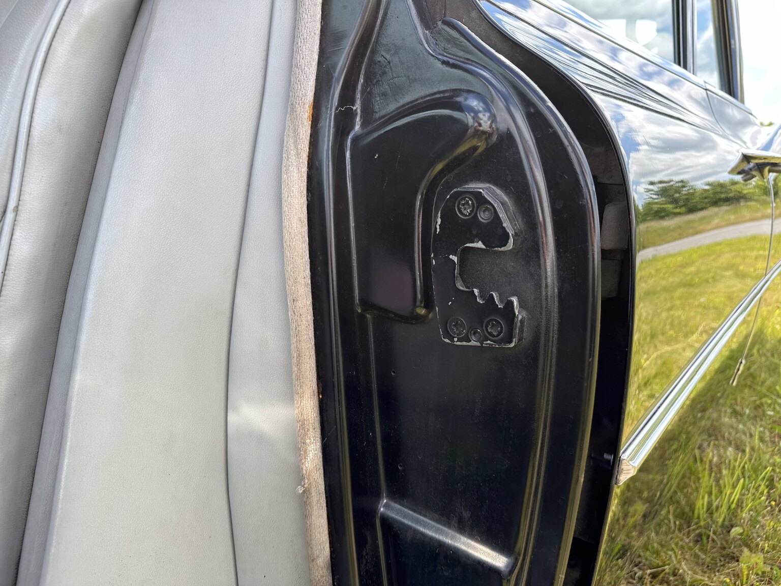 Innenraumfoto von 1964 Cadillac Fleetwood Seventy-Five Limousine (18)