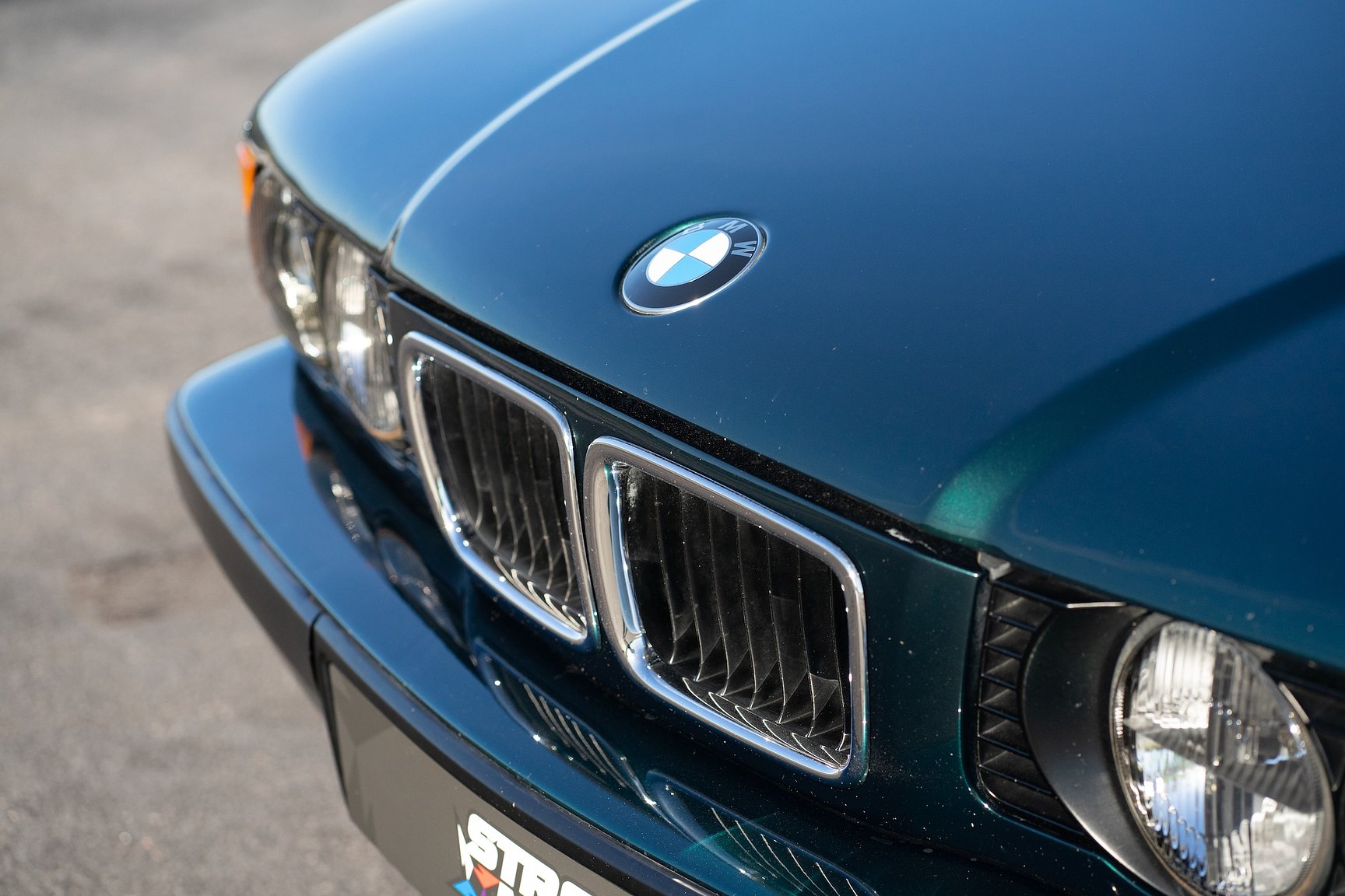 Exterior image of 1995 BMW 540i Touring - NO RESERVE (31)