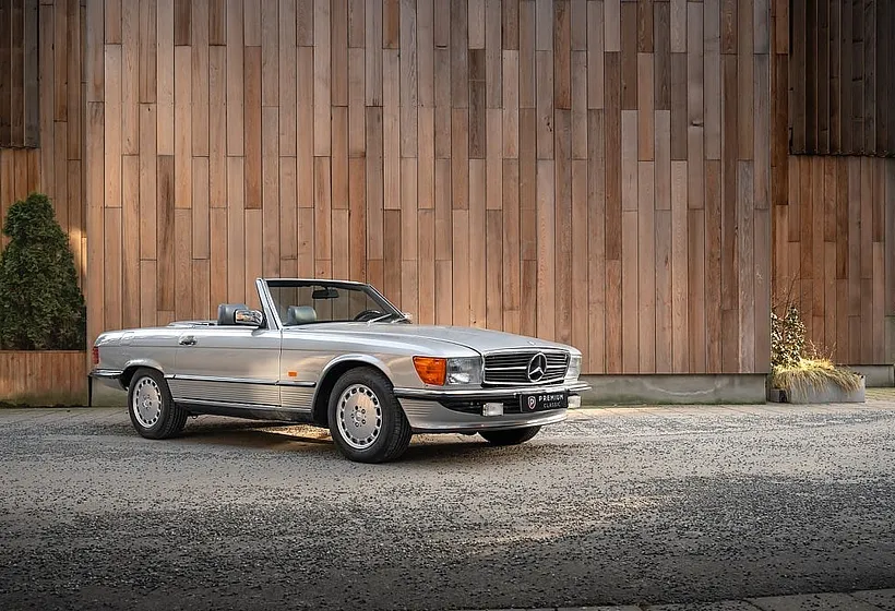 1987 Mercedes-Benz 560SL