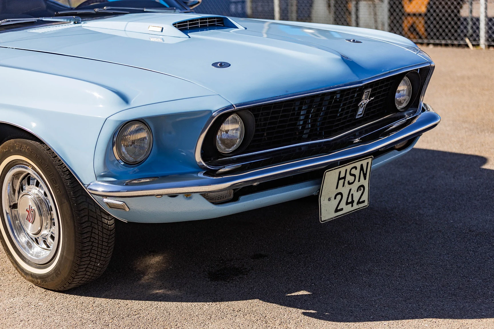 Exterior image of 1969 Ford Mustang GT Cabriolet "M-code" (23)