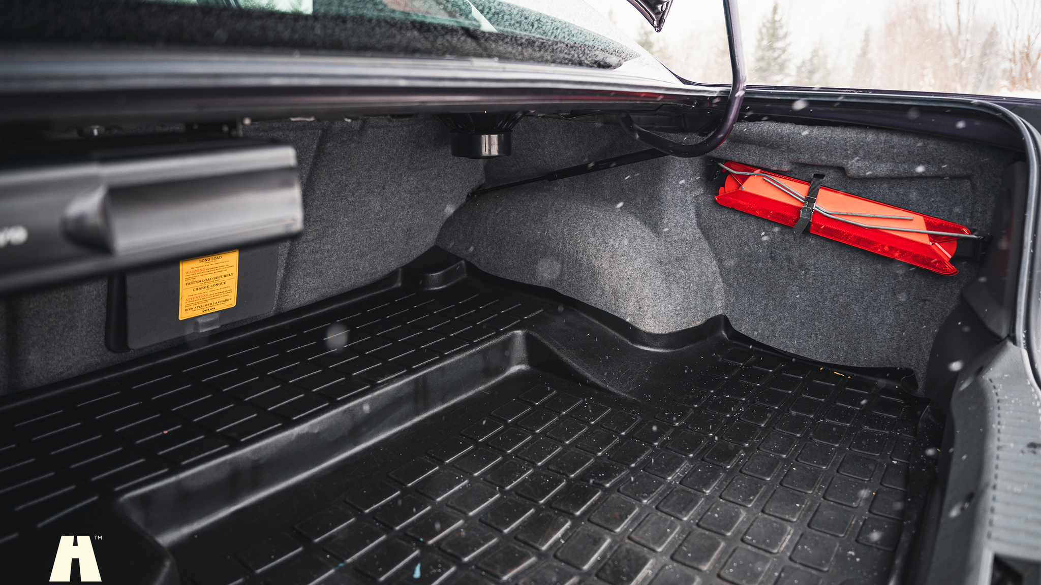 Interior image of 1995 Volvo 940 SE